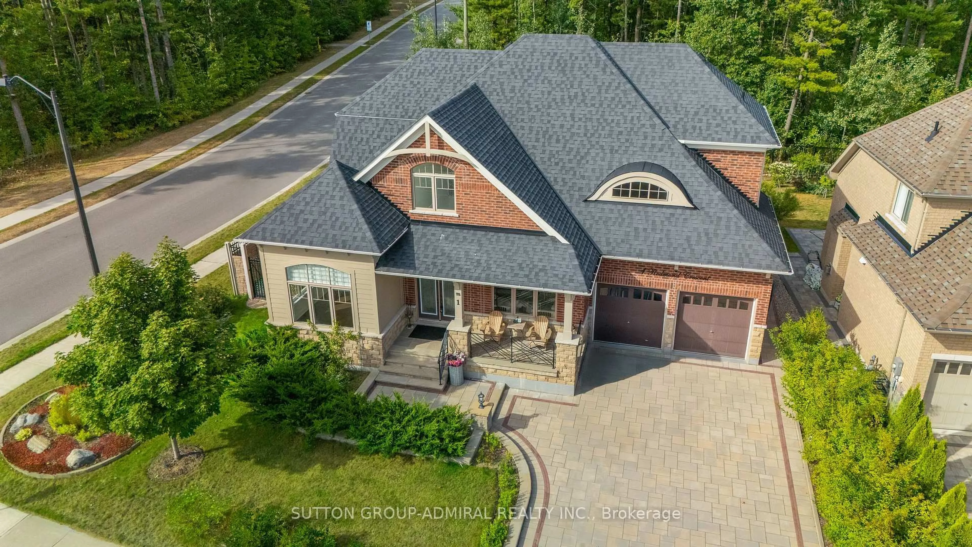 A pic from outside/outdoor area/front of a property/back of a property/a pic from drone, street for 1 Redmond Cres, Springwater Ontario L9X 1Z8