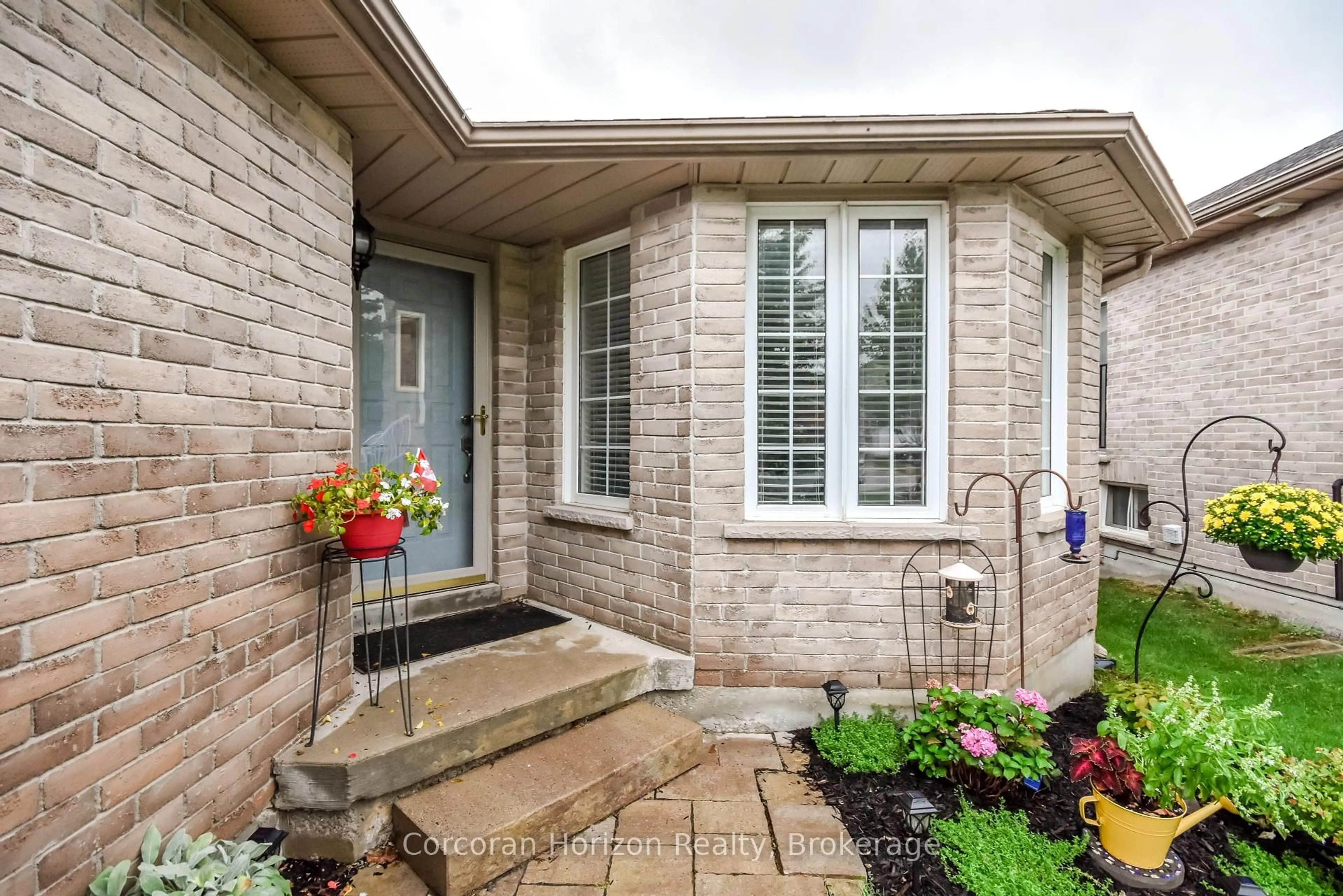 Home with brick exterior material, street for 52 Stephanie Lane, Barrie Ontario L4N 0V1