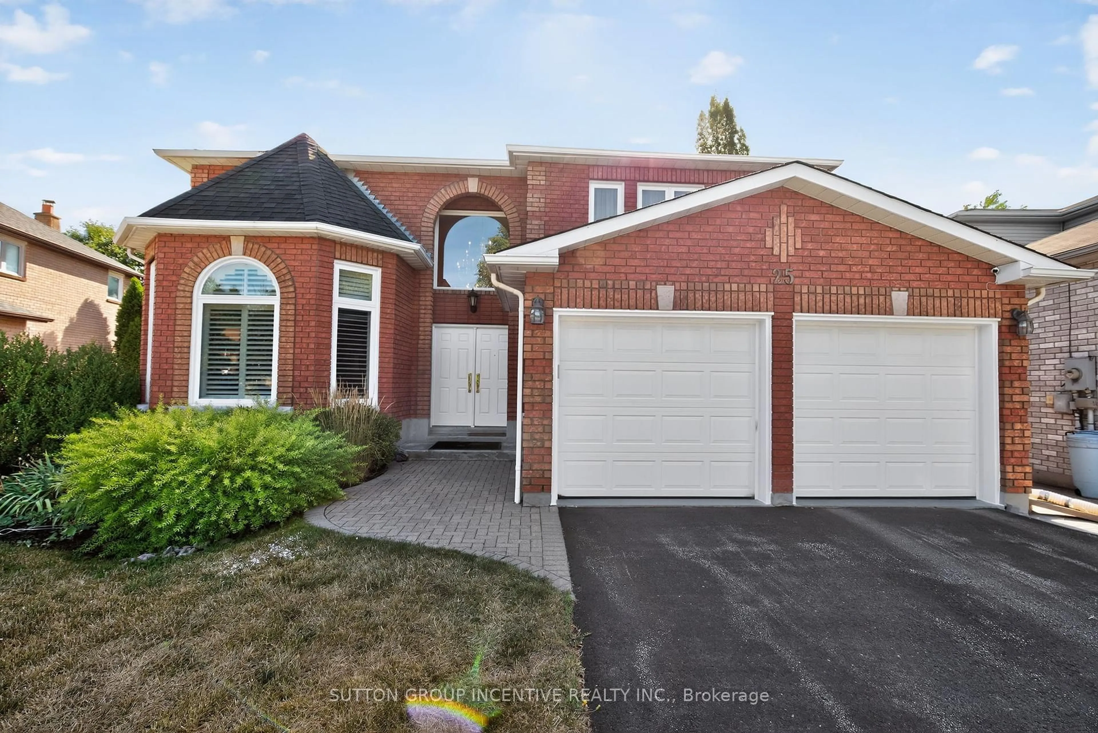 Home with brick exterior material, street for 25 Brunton Cres, Barrie Ontario L4N 7H4