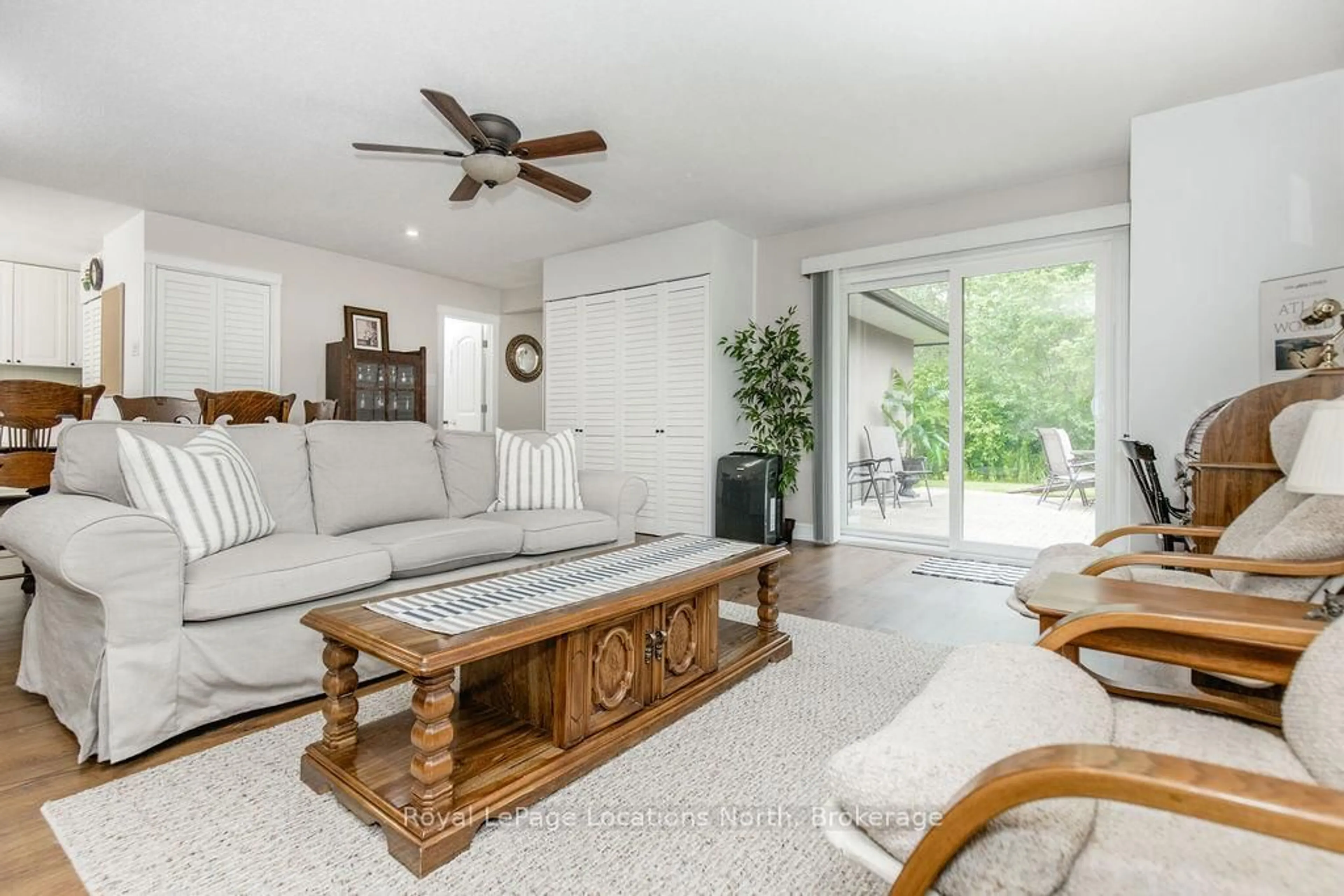 Living room with furniture, unknown for 7 Trafalgar Rd, Collingwood Ontario L9Y 5G4