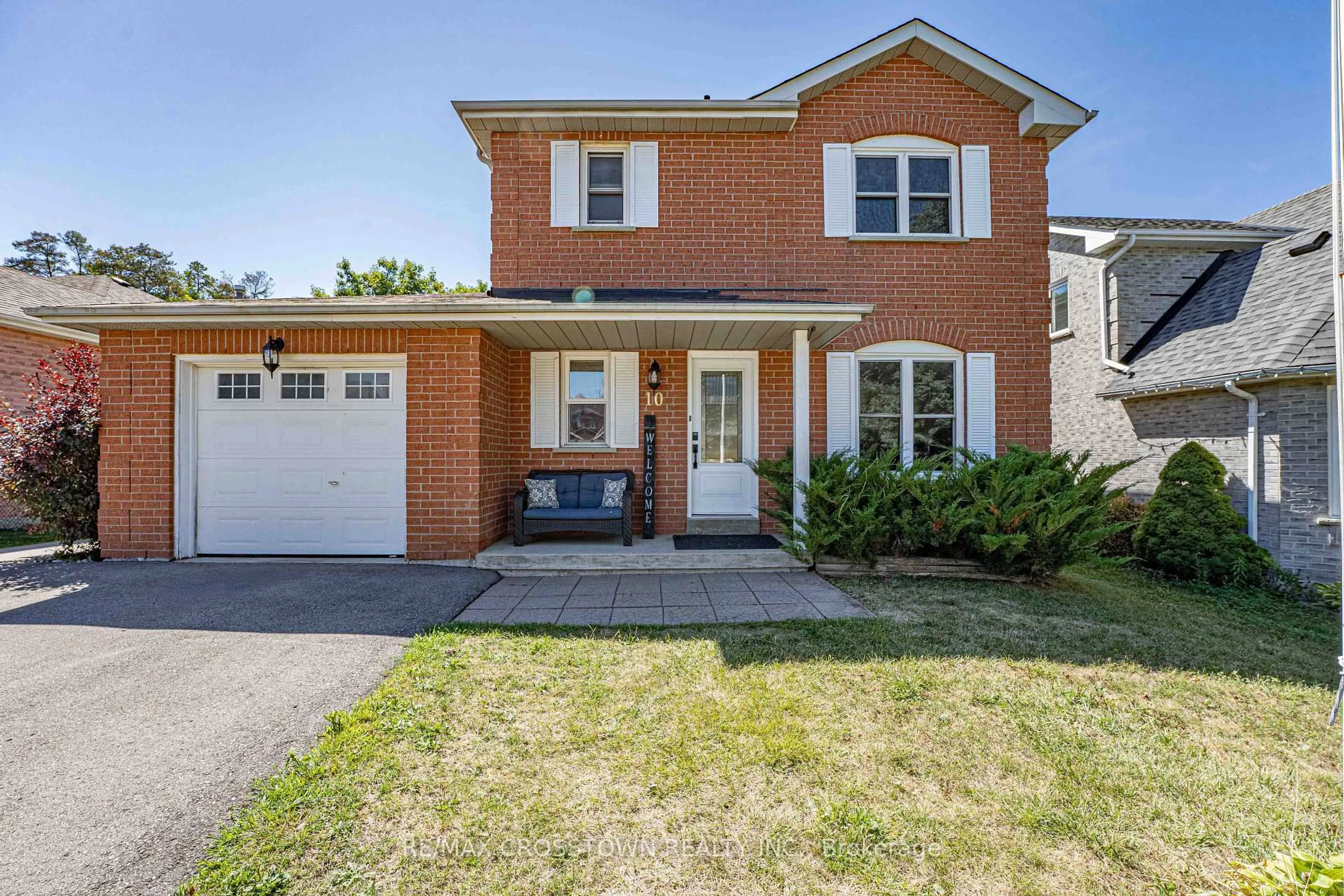 Home with brick exterior material, street for 10 Carter Rd, Barrie Ontario L4N 7L1