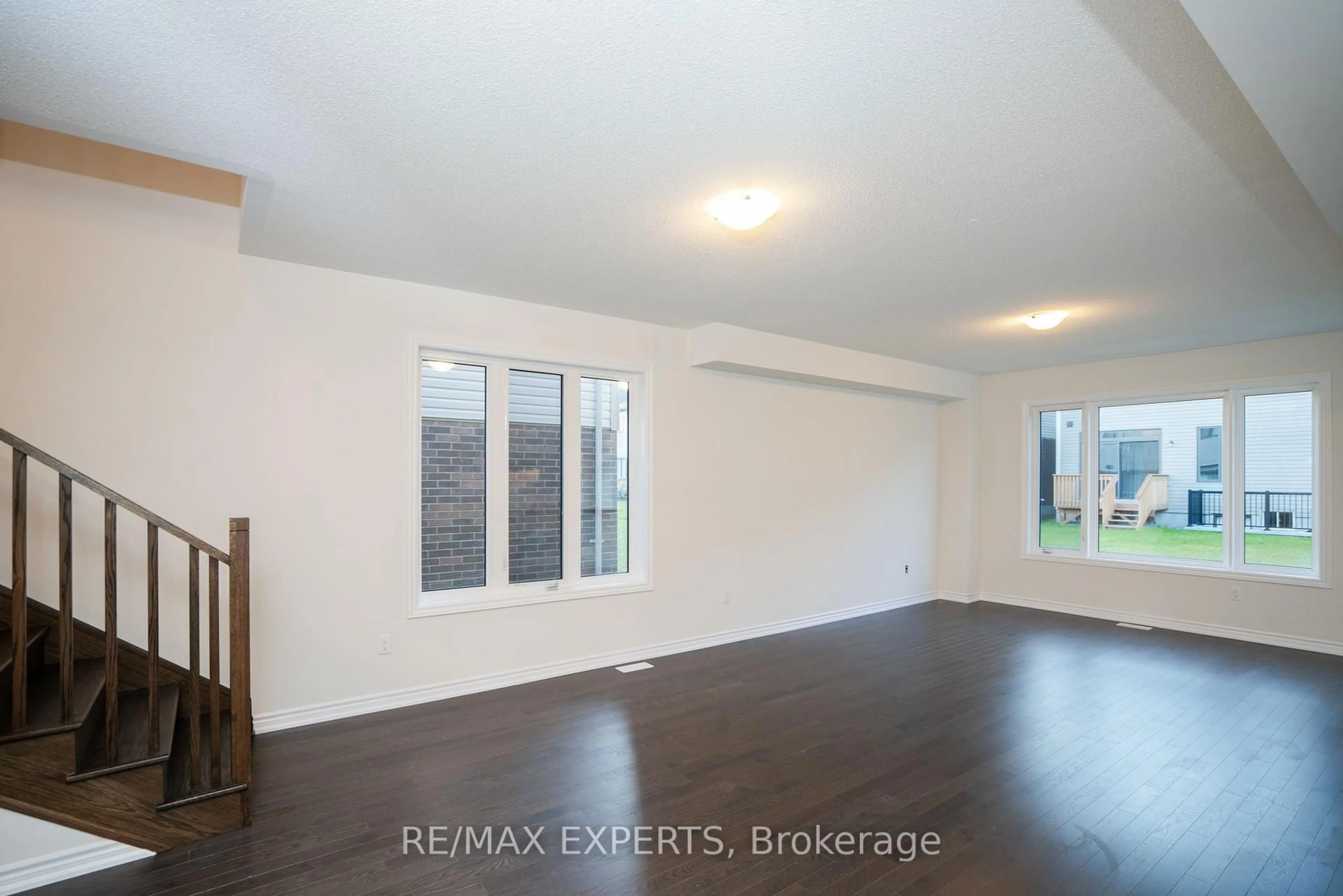 A pic of a room for 126 Nottingham Rd, Barrie Ontario L9J 0L5