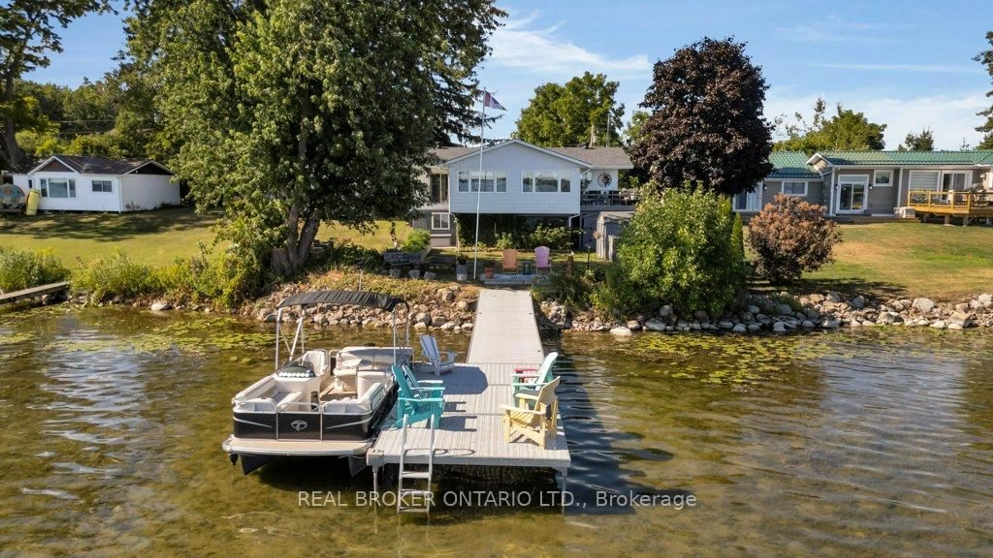 Unknown for 1909 Woods Bay Rd, Severn Ontario L3V 0V7