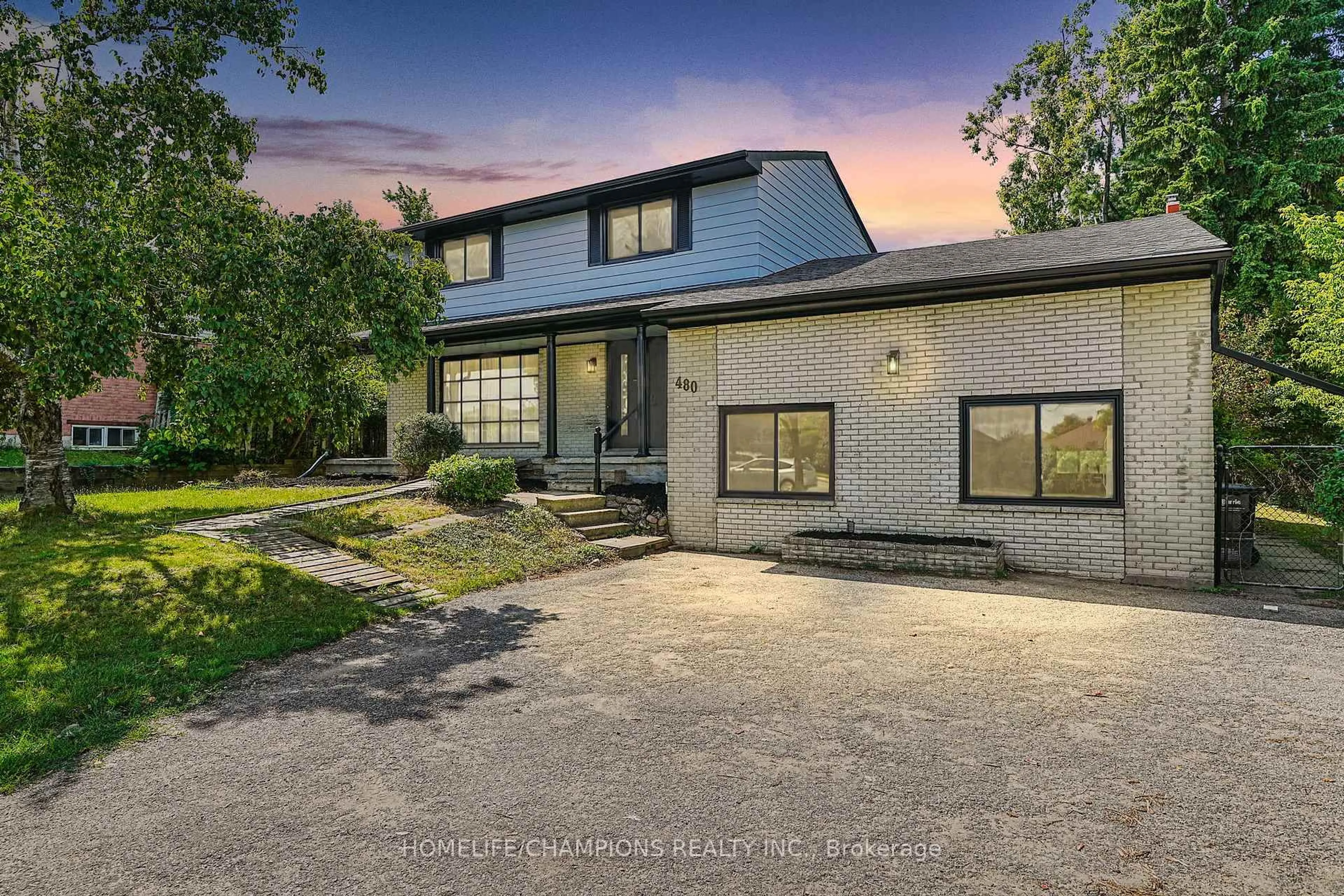 Home with brick exterior material, street for 480 St Vincent St, Barrie Ontario L4M 6T5