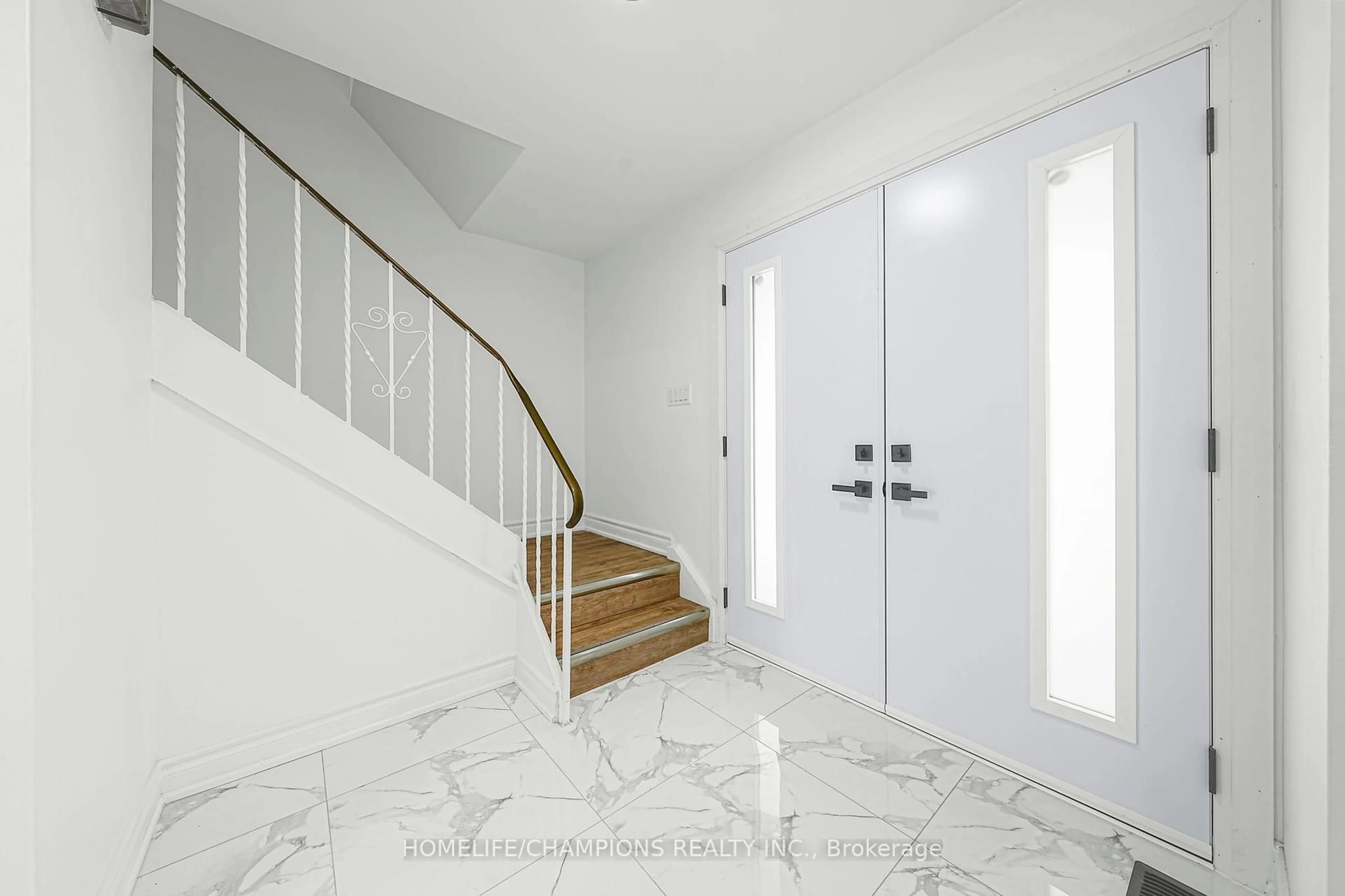Unknown for 480 St Vincent St, Barrie Ontario L4M 6T5
