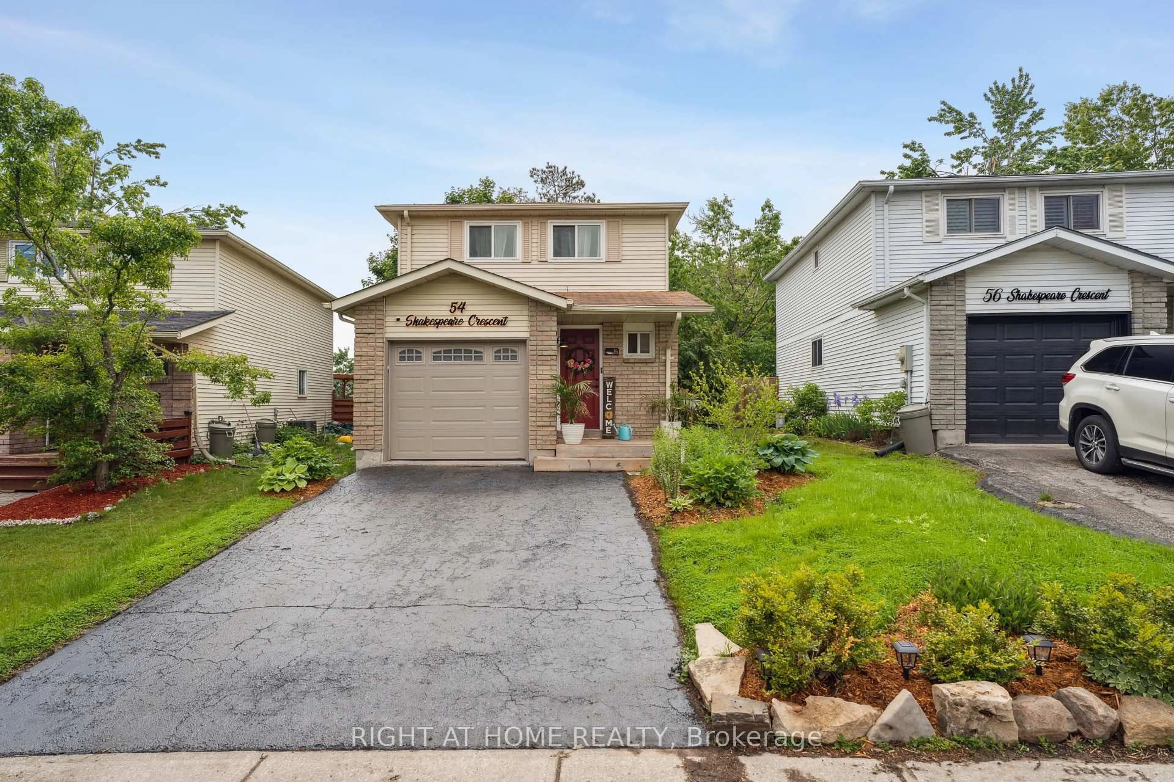 Home with brick exterior material, street for 54 Shakespeare Cres, Barrie Ontario L4N 6C1