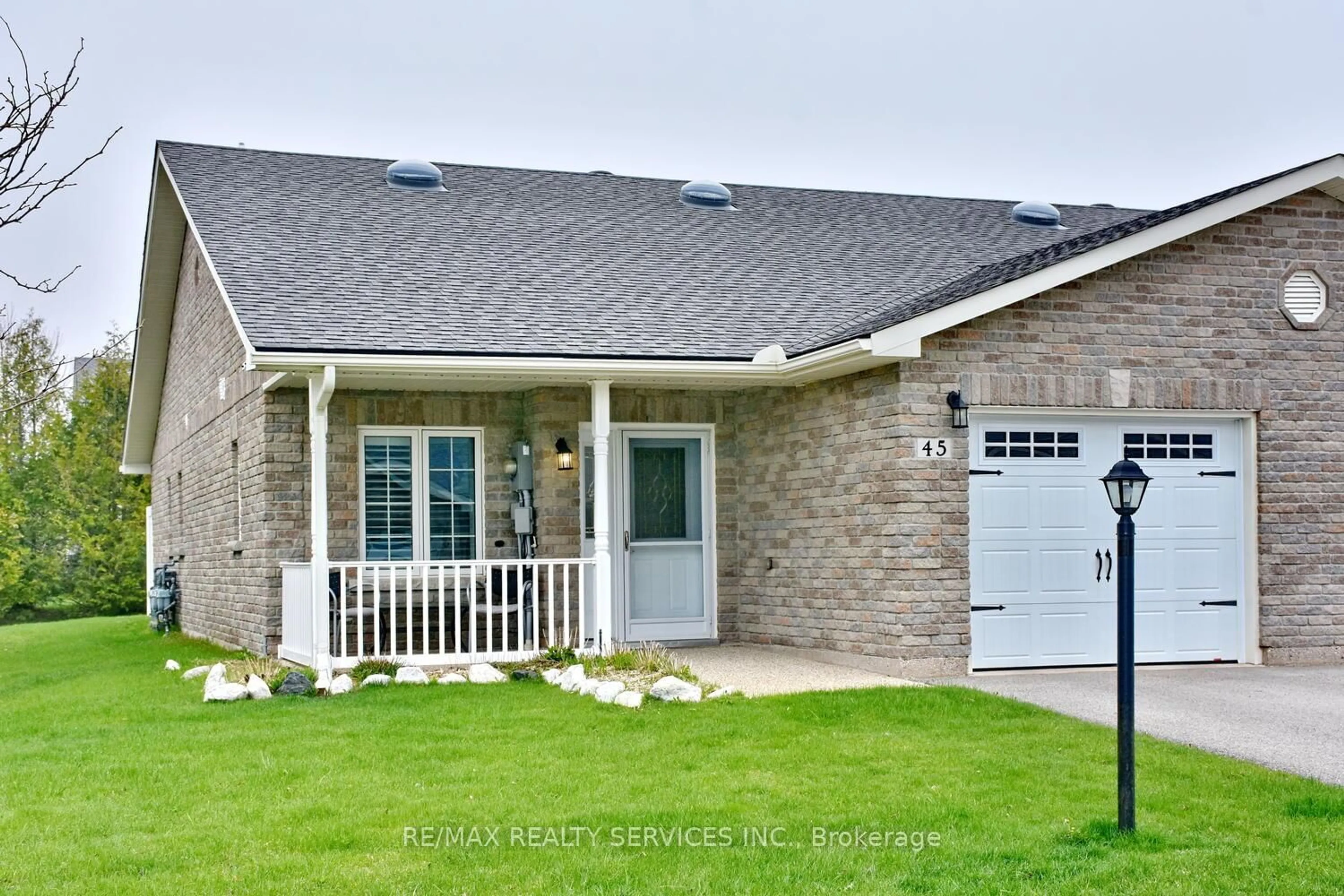 Unknown for 45 Clover Cres, Wasaga Beach Ontario L9Z 0G4