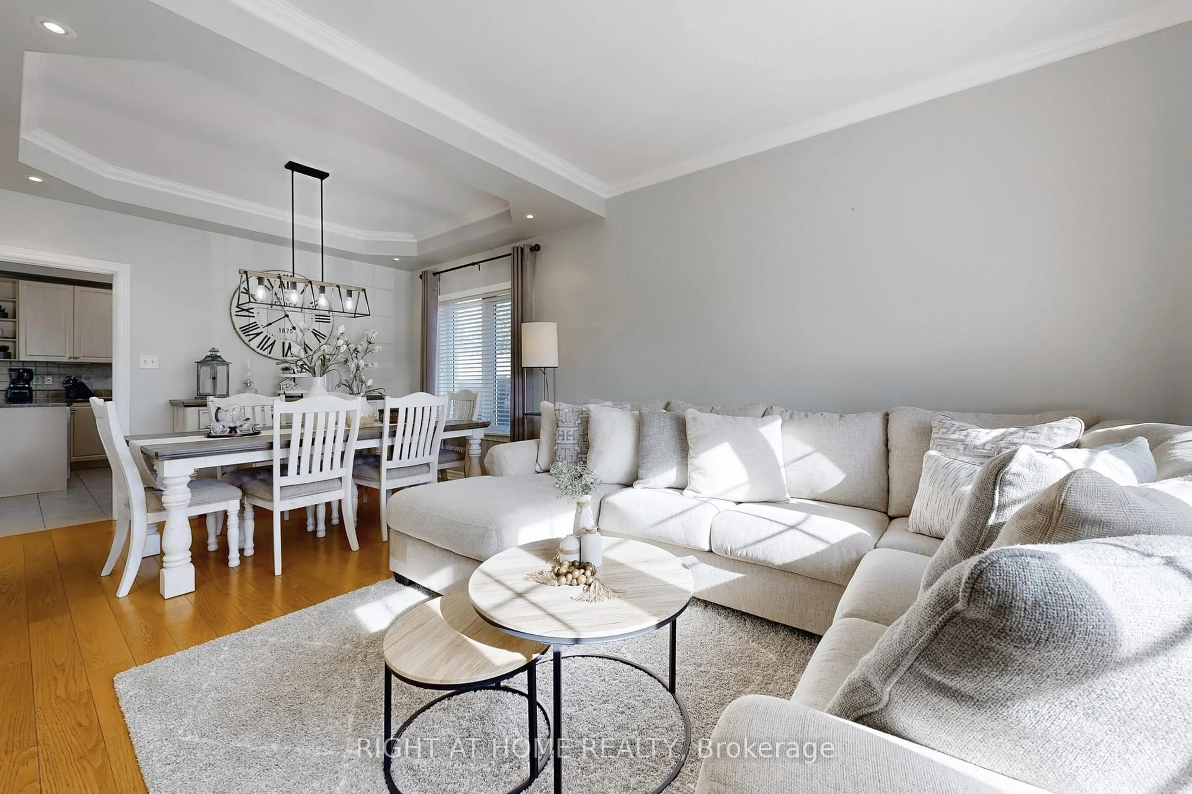 Living room with furniture, unknown for 418 Mapleton Ave, Barrie Ontario L4N 0Z9