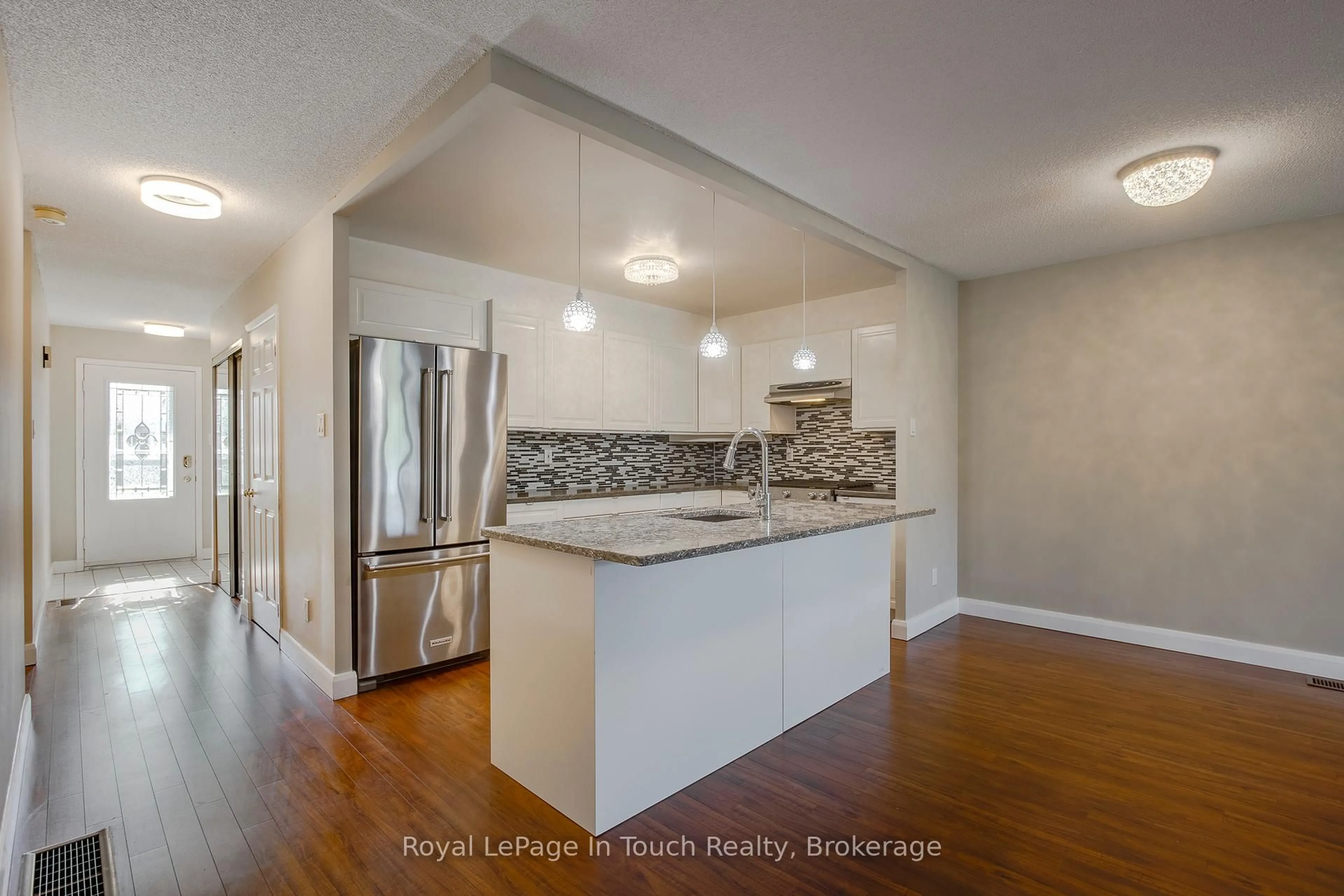Open concept kitchen, unknown for 696 King St #32, Midland Ontario L4R 5B5