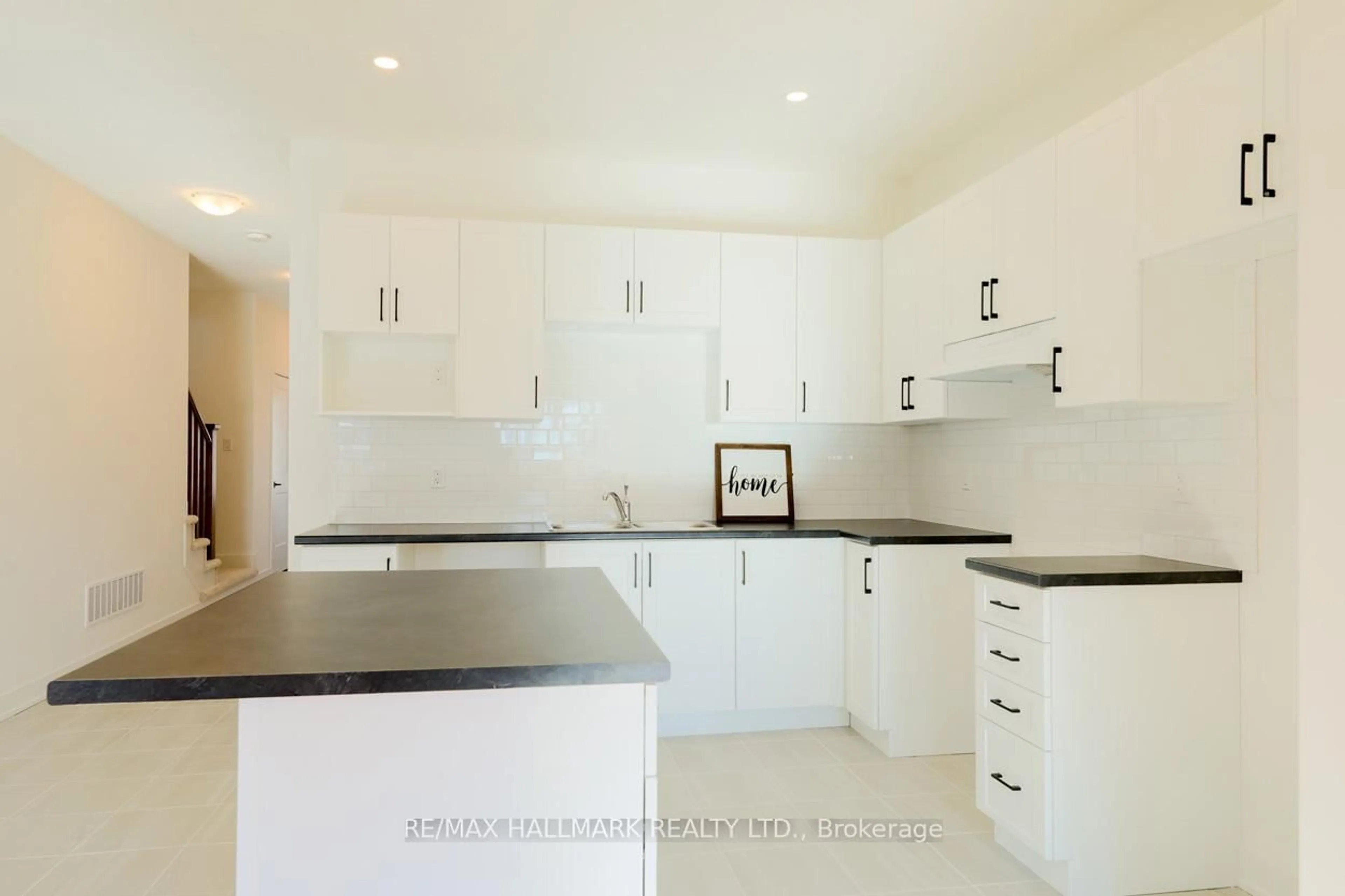 Contemporary kitchen, ceramic/tile floor for 43 Shipley Ave, Collingwood Ontario L9Y 5M7