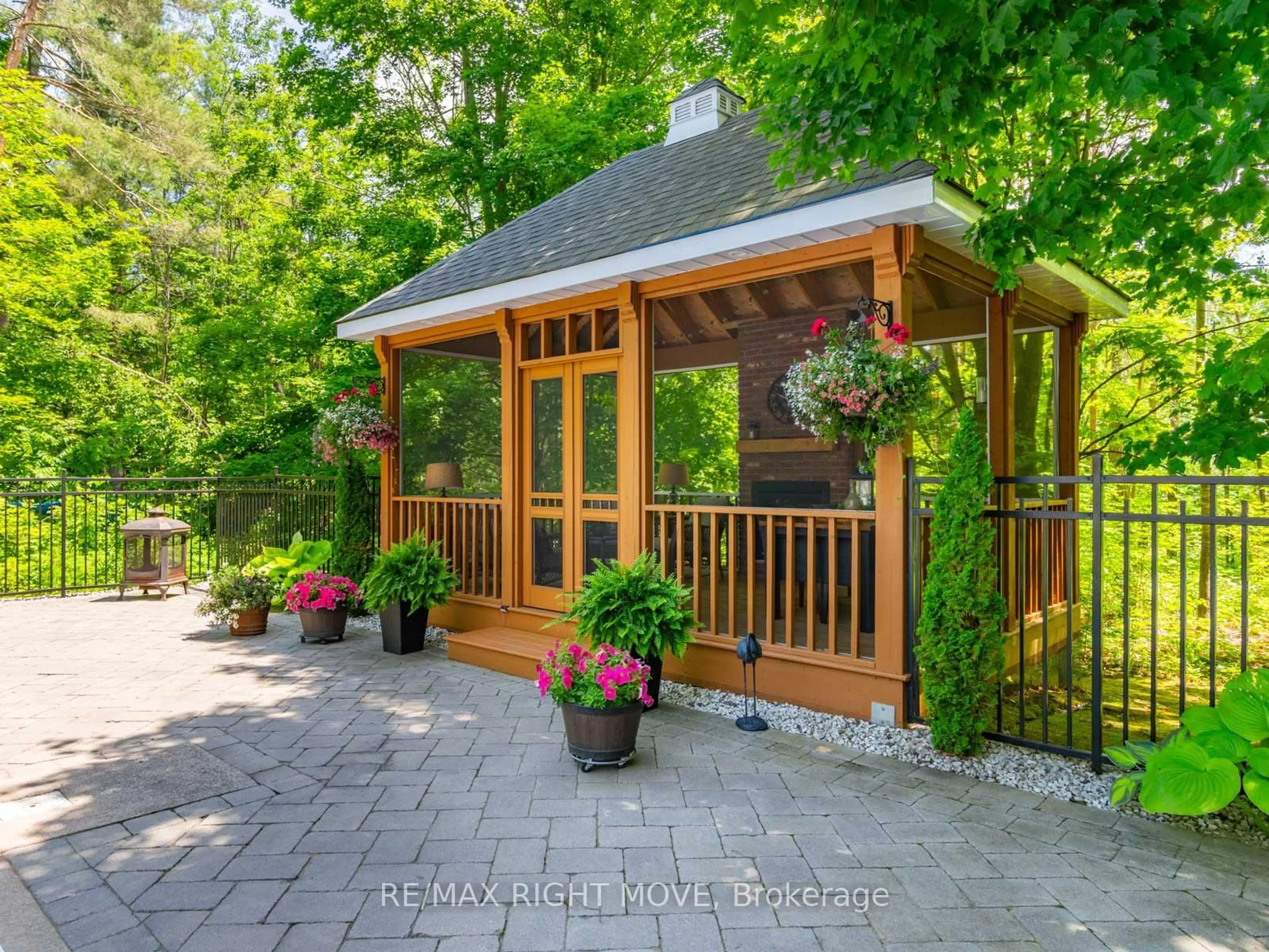 Unknown for 1897 Marchmont Rd, Severn Ontario L3V 6H2