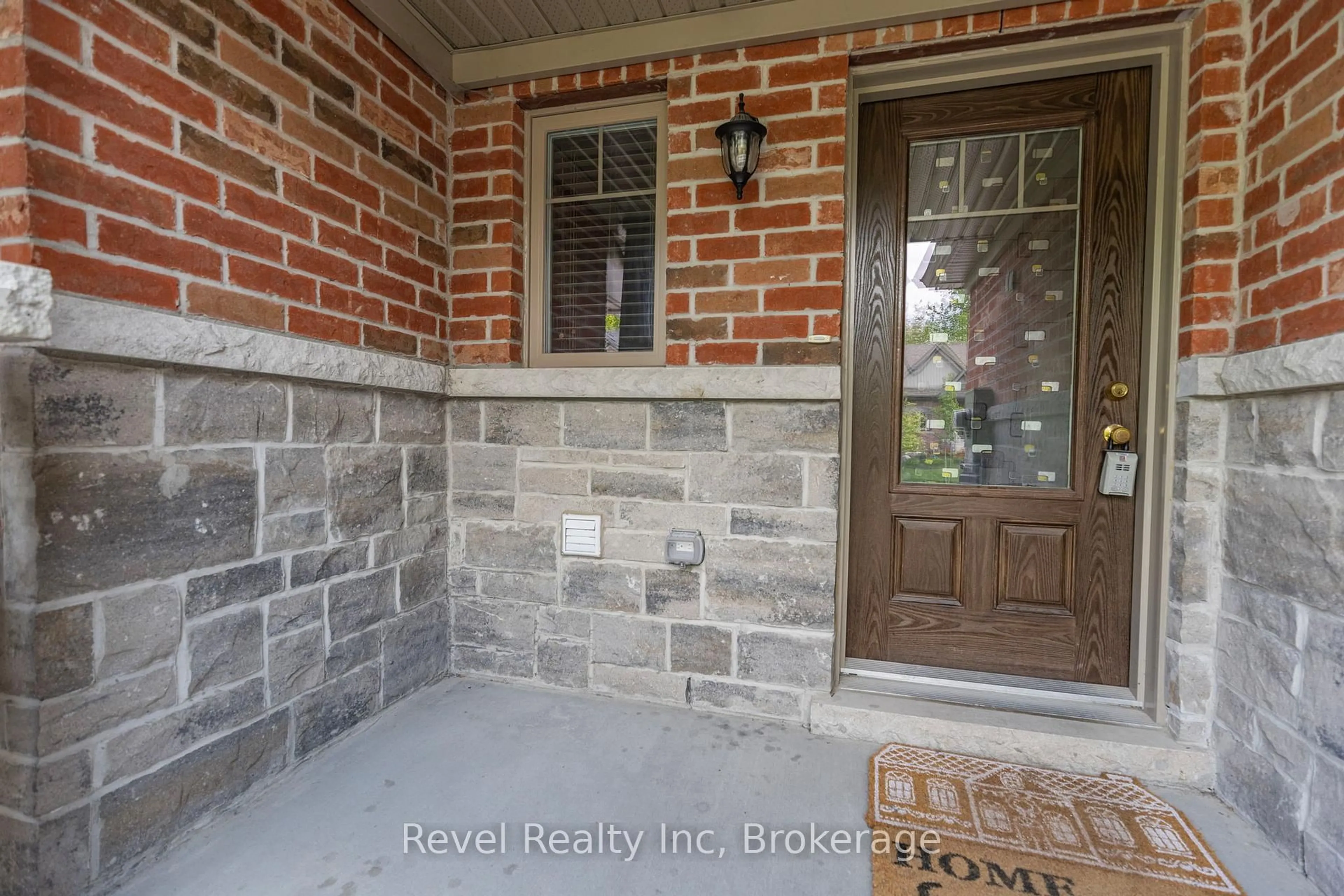 Unknown for 1041 Cook Dr, Midland Ontario L4R 0E4