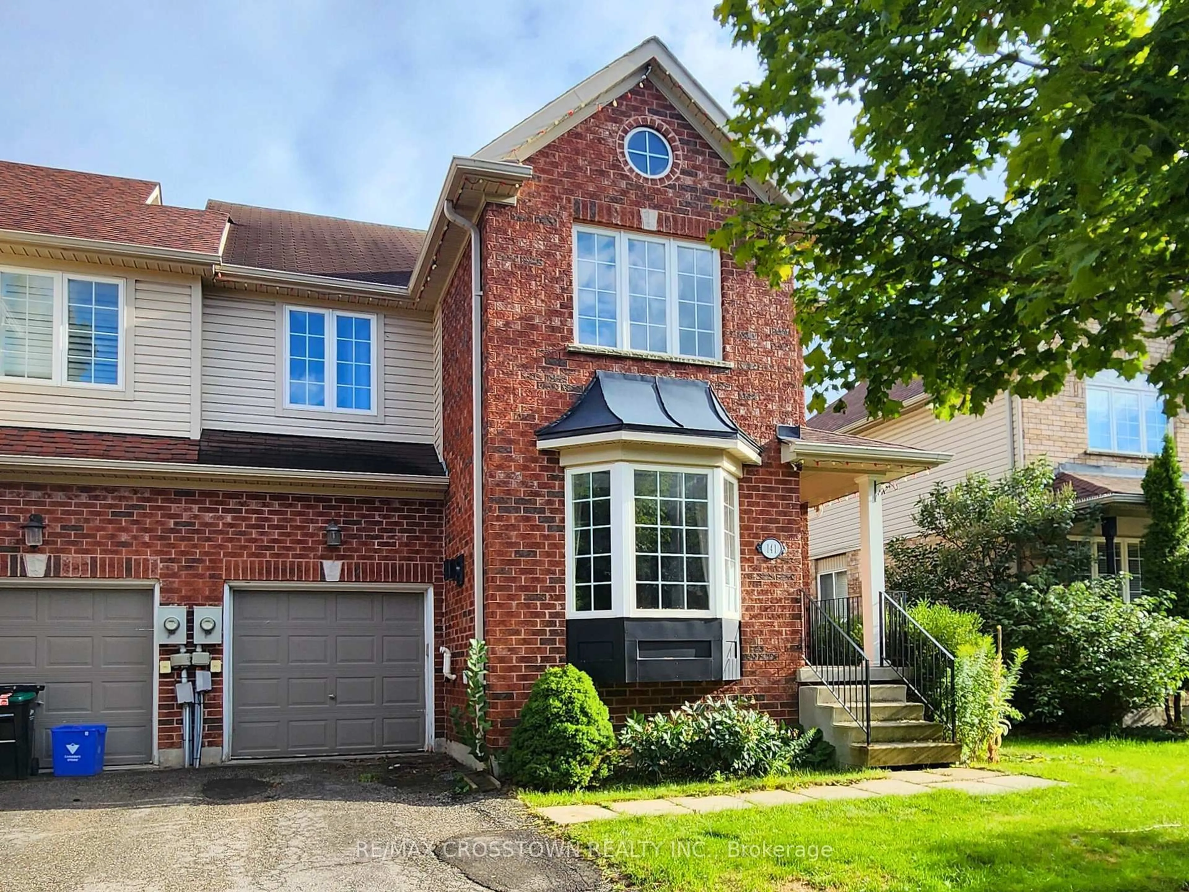 Home with brick exterior material, street for 141 THRUSHWOOD Dr, Barrie Ontario L4N 0Z1