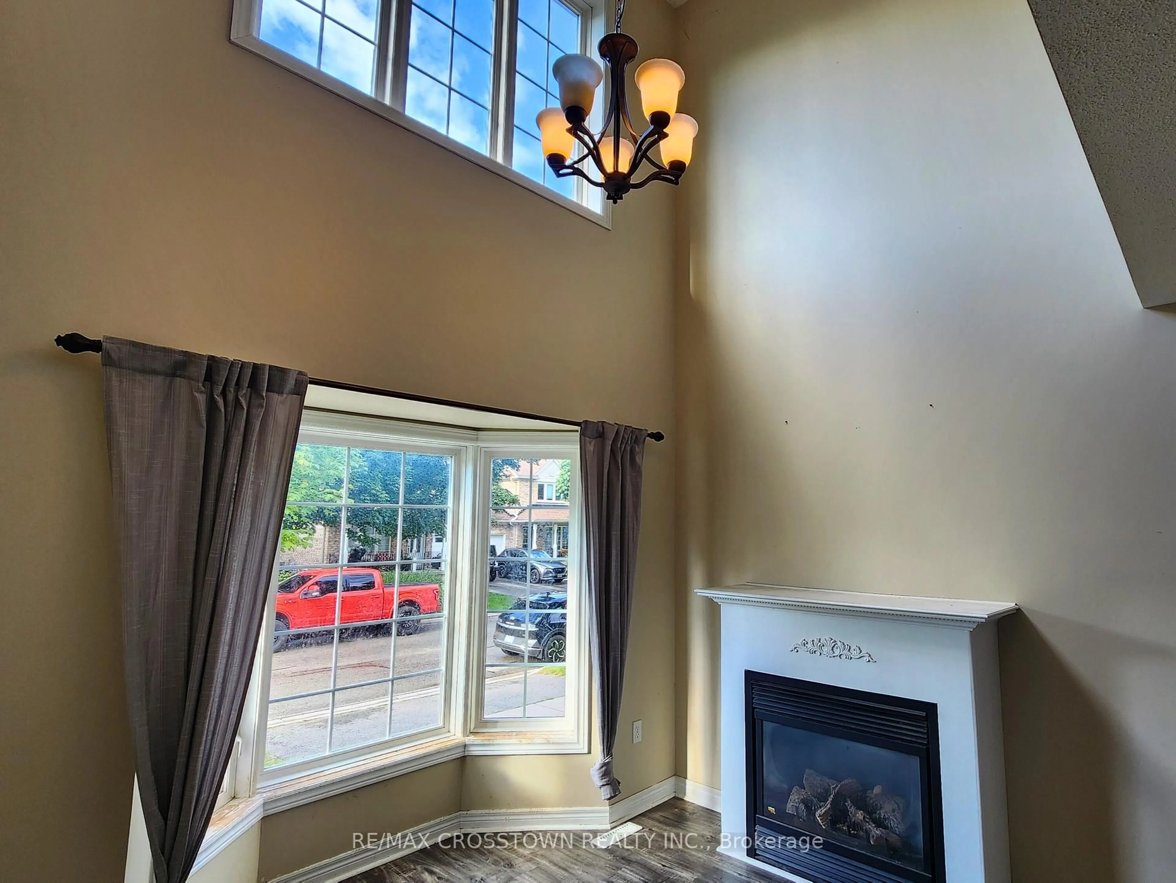 Unknown for 141 THRUSHWOOD Dr, Barrie Ontario L4N 0Z1