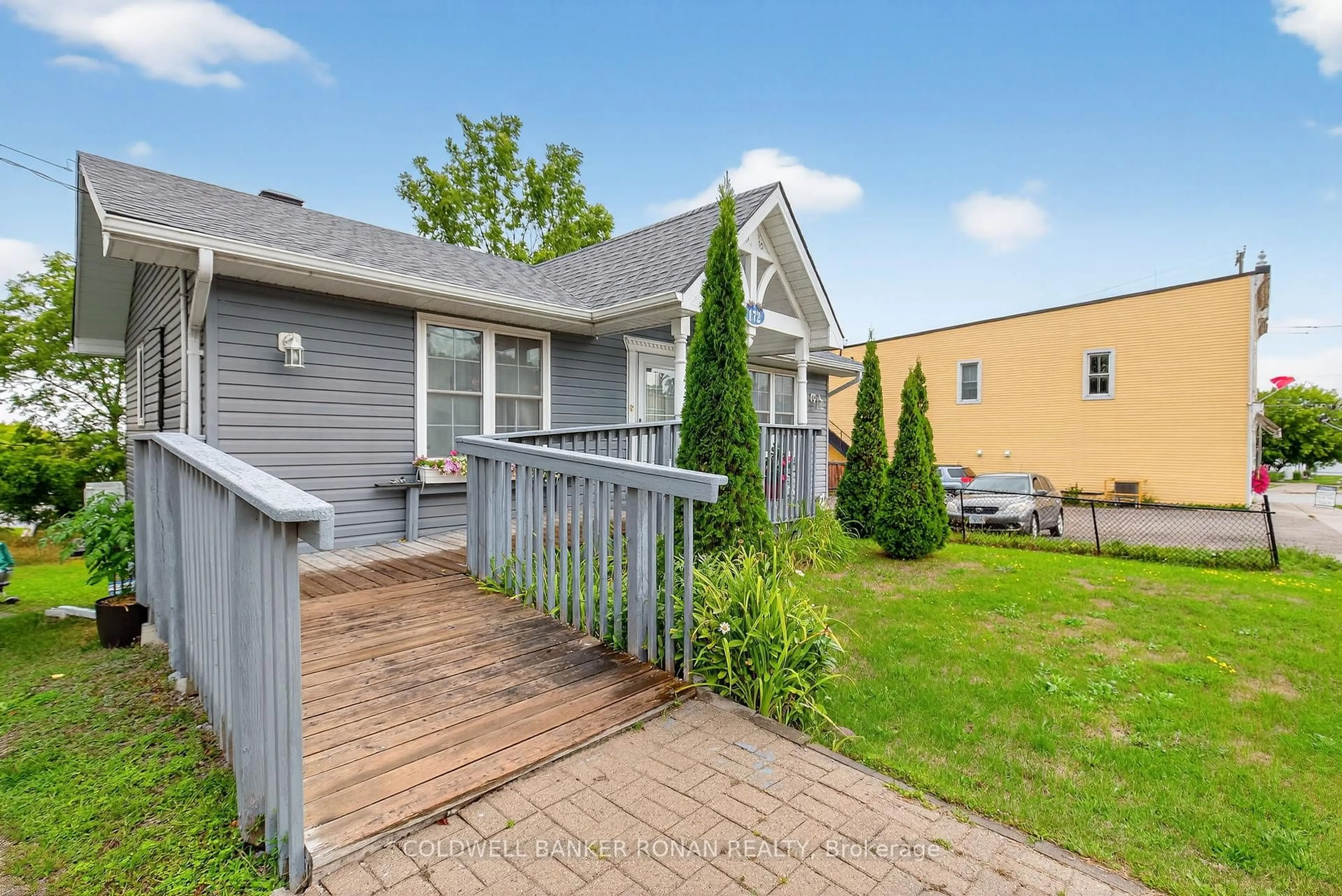 Unknown for 172 William St, Tay Ontario L0K 2A0
