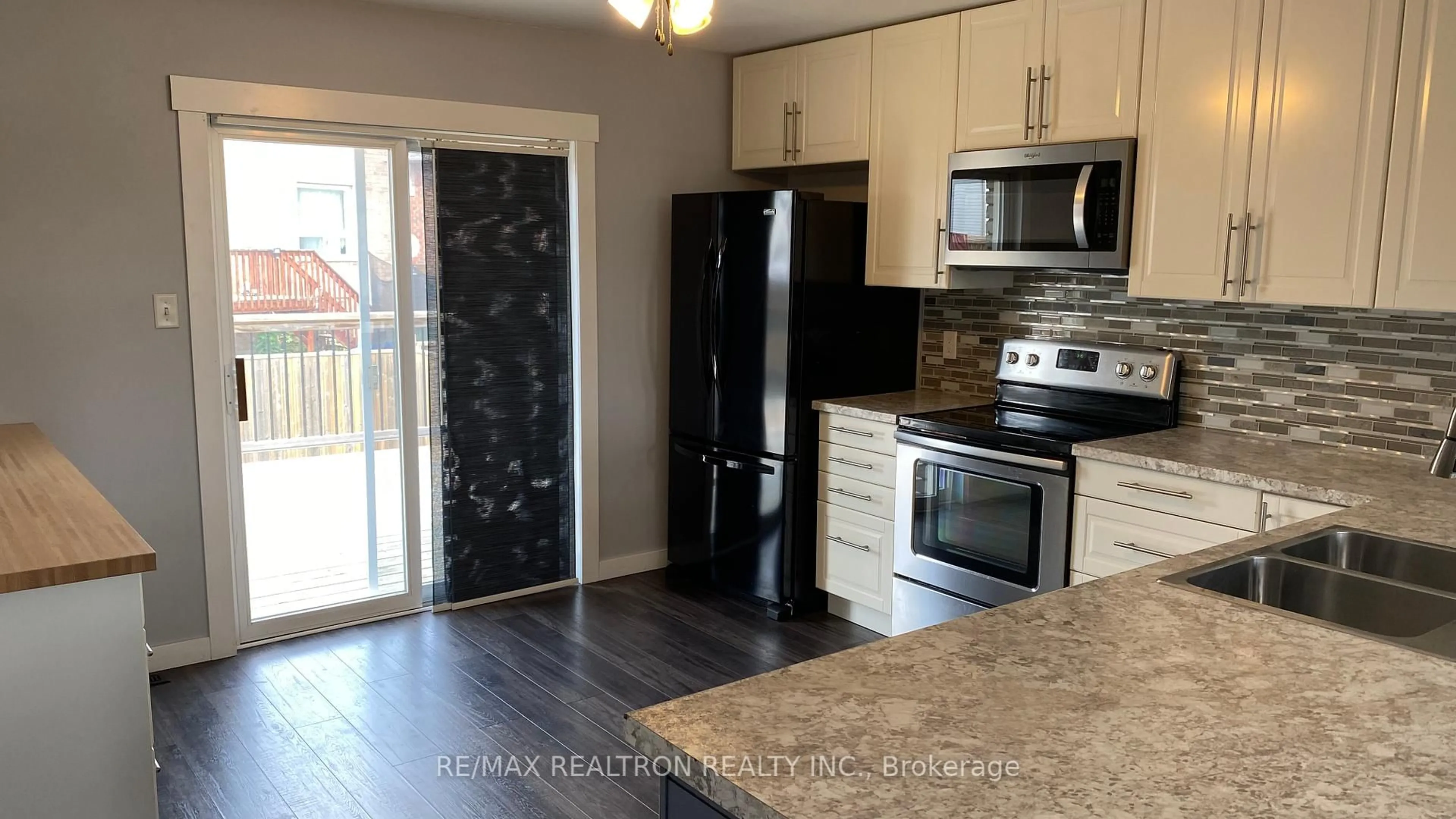 Open concept kitchen, unknown for 210 Dunsmore Lane, Barrie Ontario L4M 6Z8