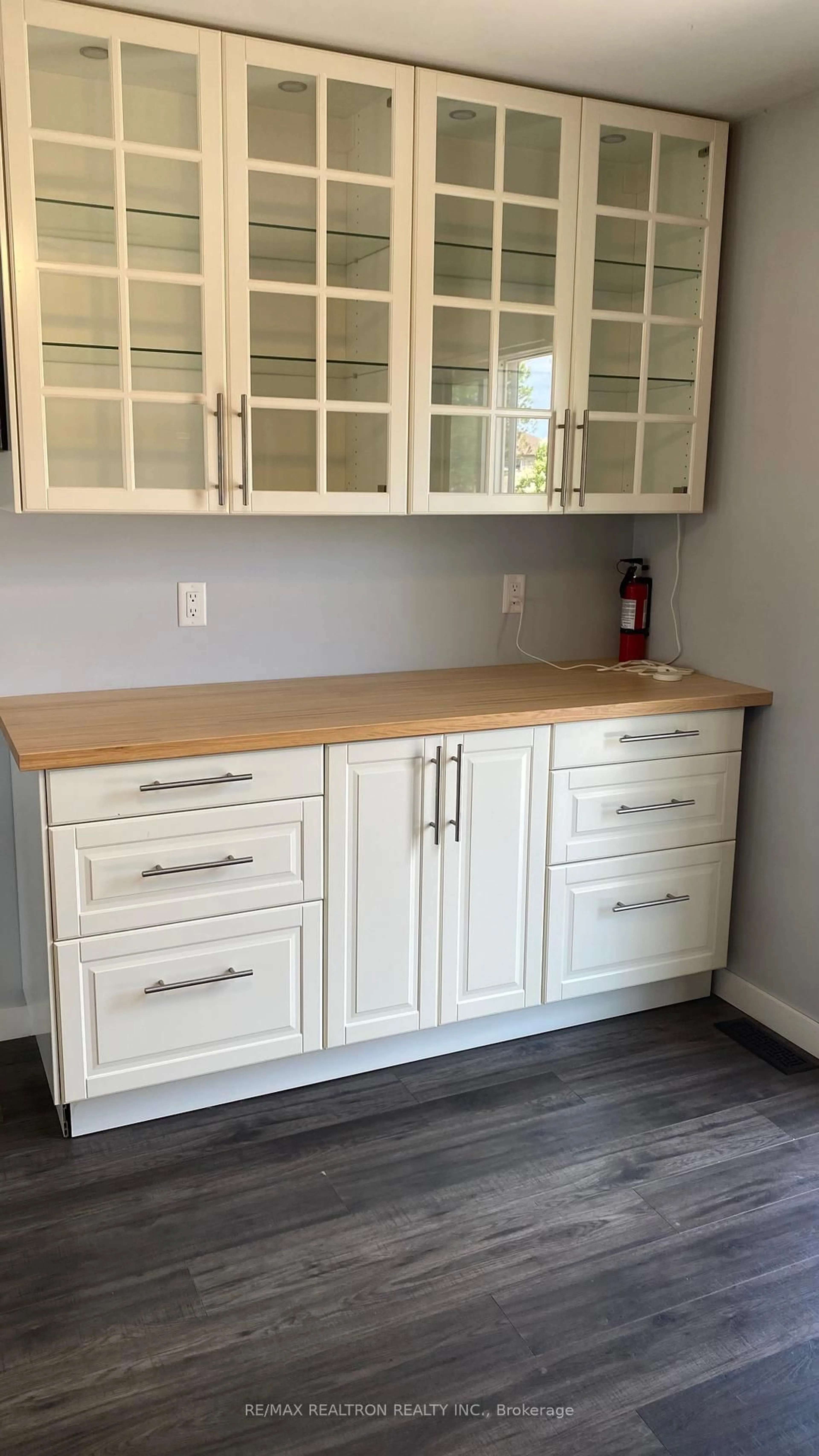 Unknown for 210 Dunsmore Lane, Barrie Ontario L4M 6Z8