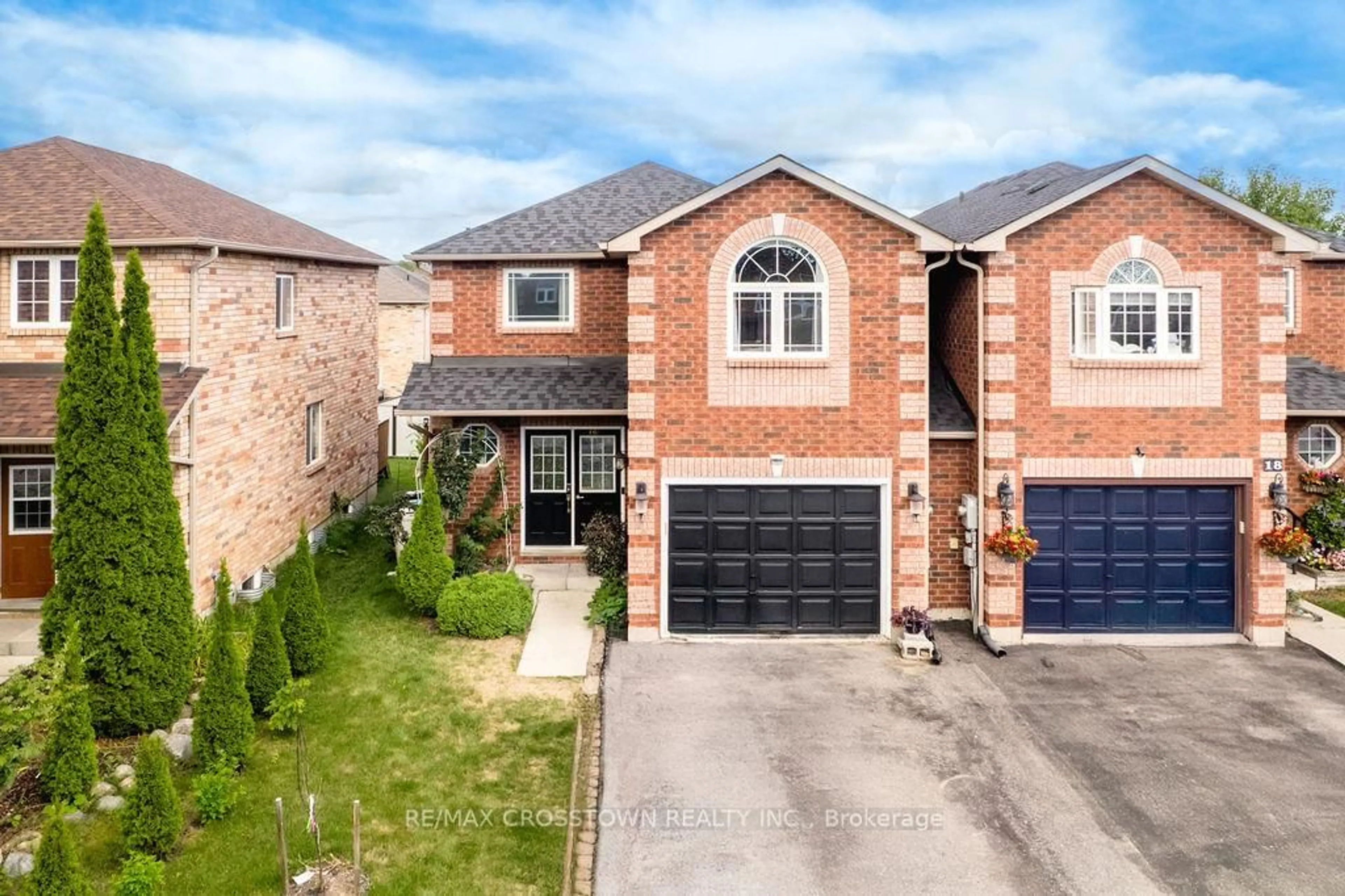 Home with brick exterior material, street for 16 Bartor Blvd, Barrie Ontario L4N 5Y6