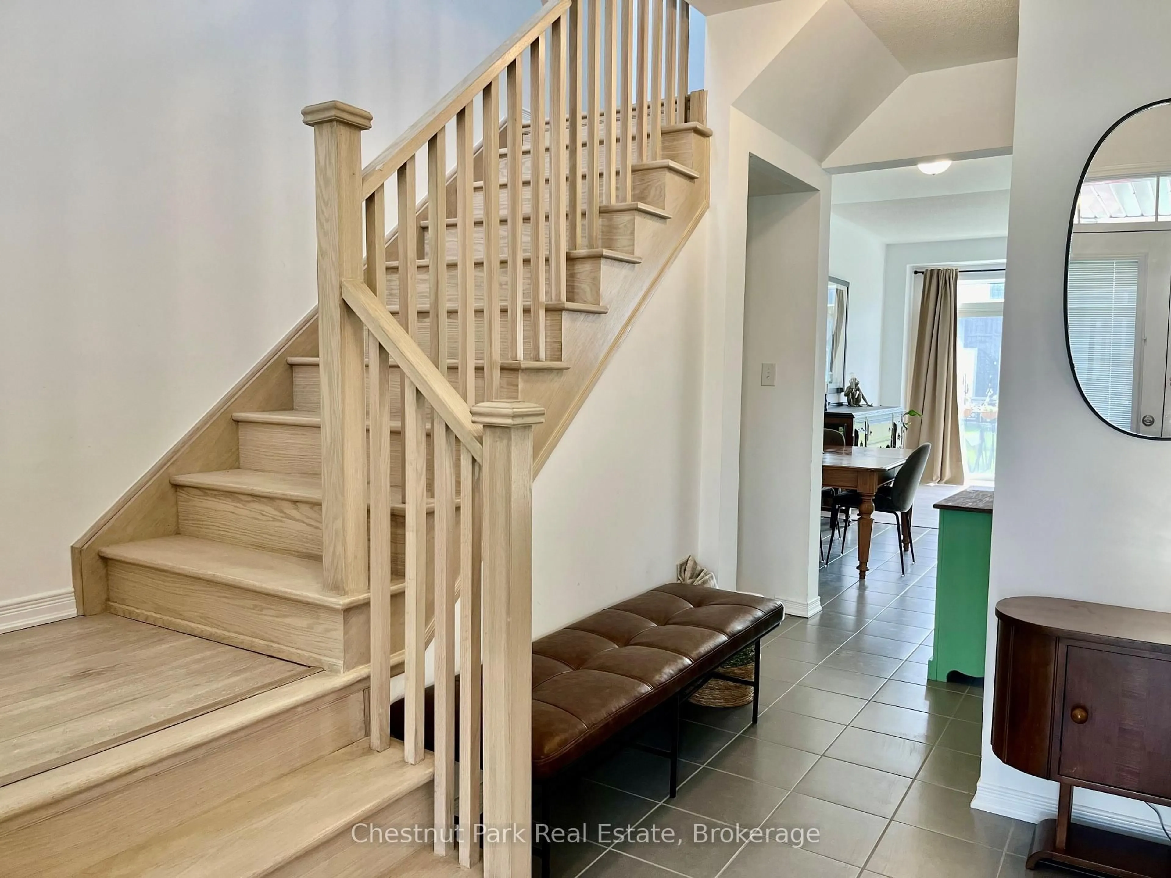 Unknown for 26 Albany St, Collingwood Ontario L9Y 3W8