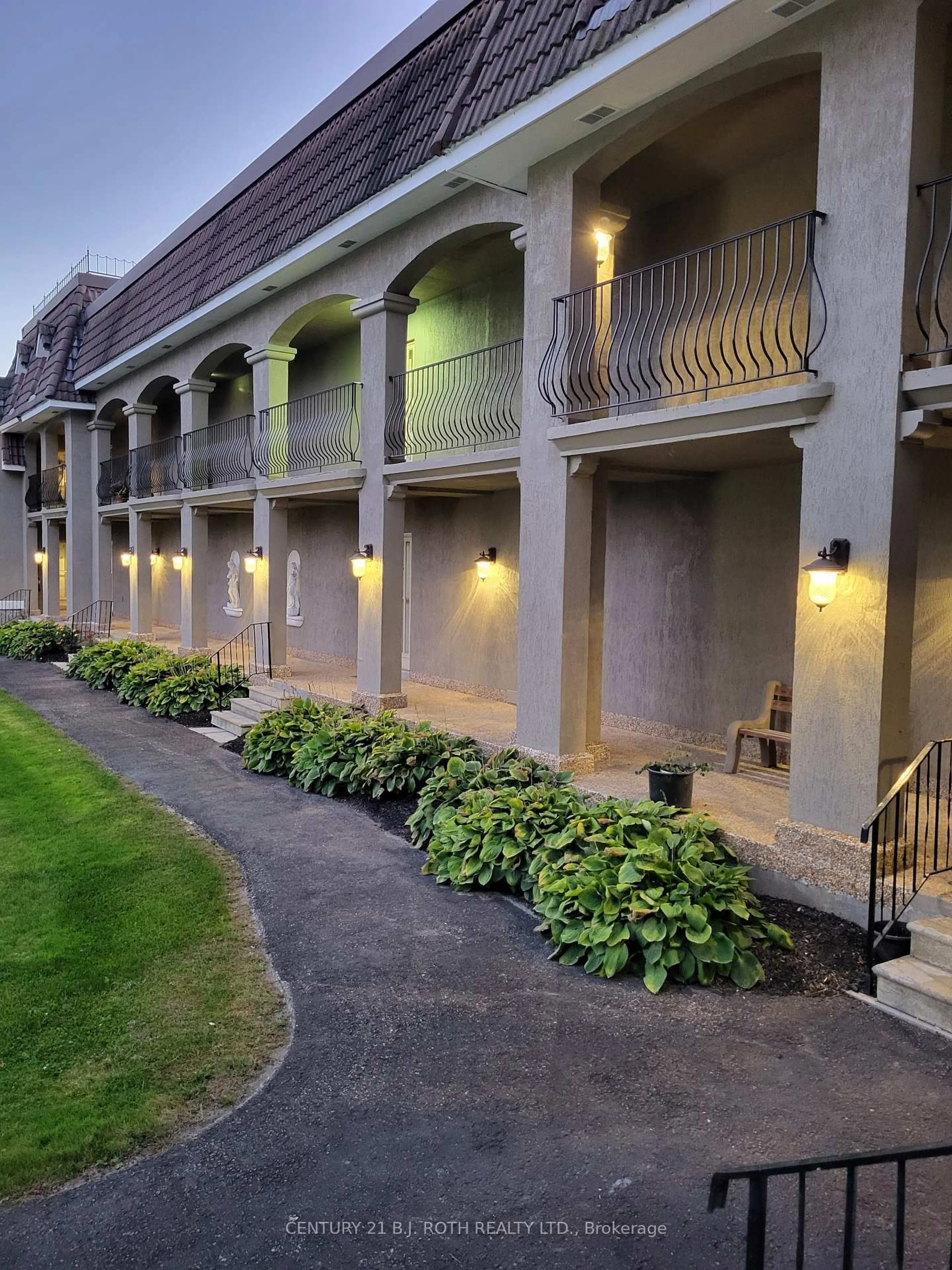 Patio, street for 60 Laguna Pkwy #15, Ramara Ontario L0K 1B0