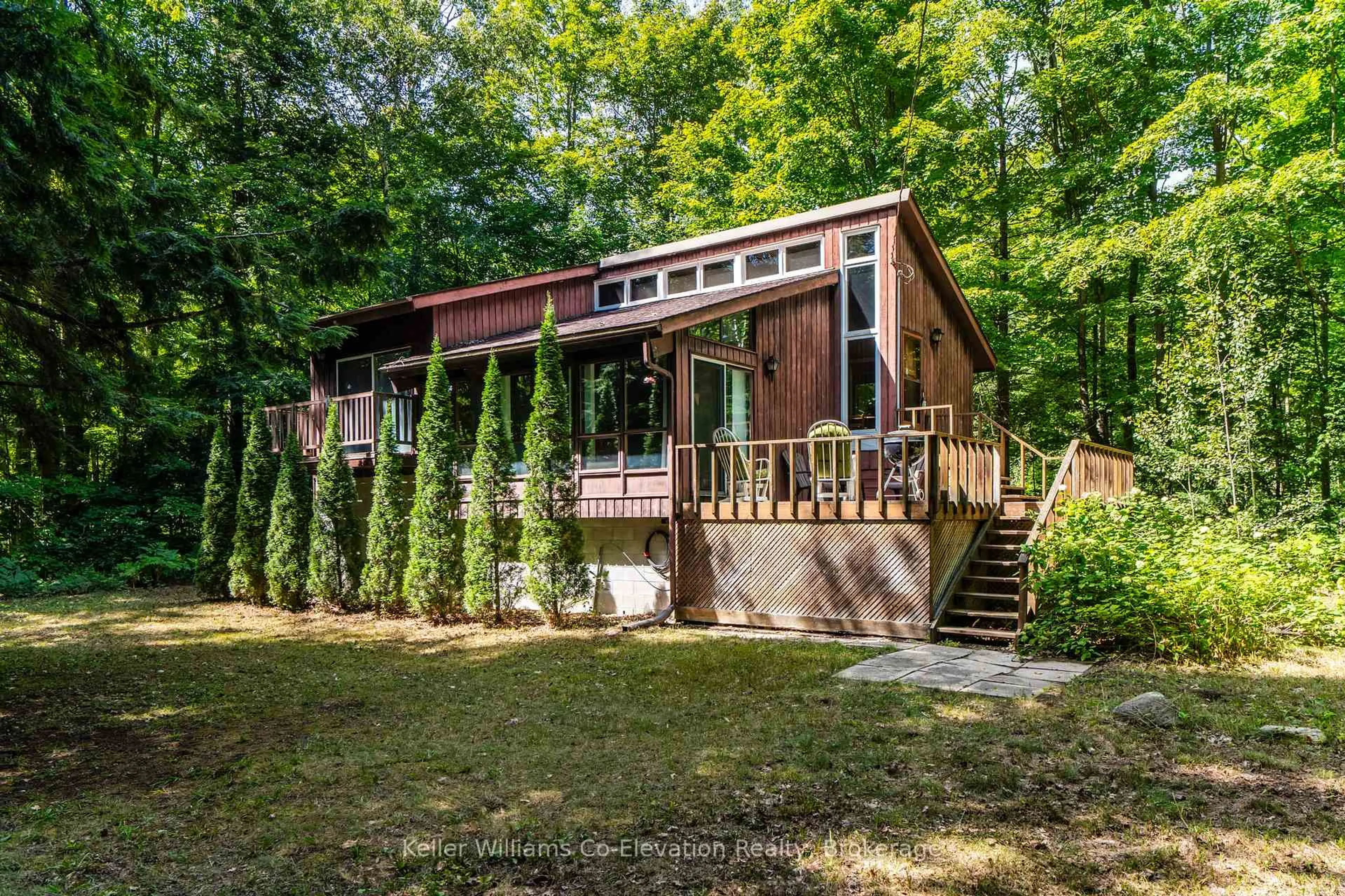 Home with vinyl exterior material, unknown for 35 Crooked Creek Cres, Tiny Ontario L9M 0N3