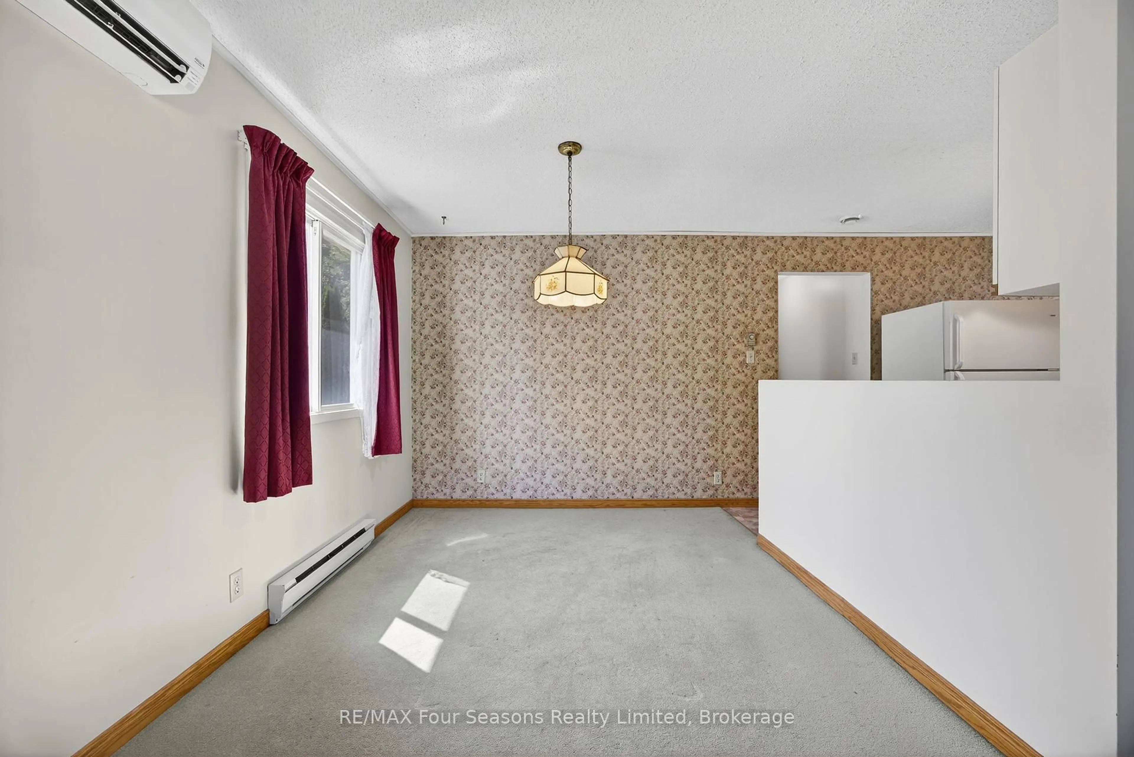 A pic of a room for 134 Walnut St, Collingwood Ontario L9Y 3C5