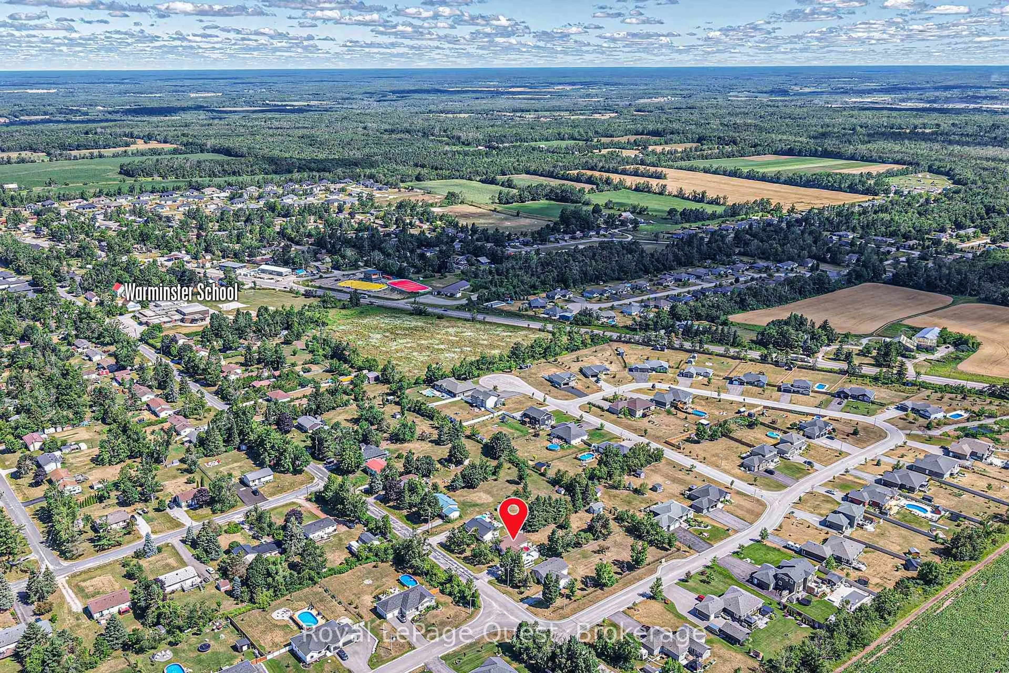 A pic from outside/outdoor area/front of a property/back of a property/a pic from drone, street for 3945 13 Line, Oro-Medonte Ontario L0K 1E0