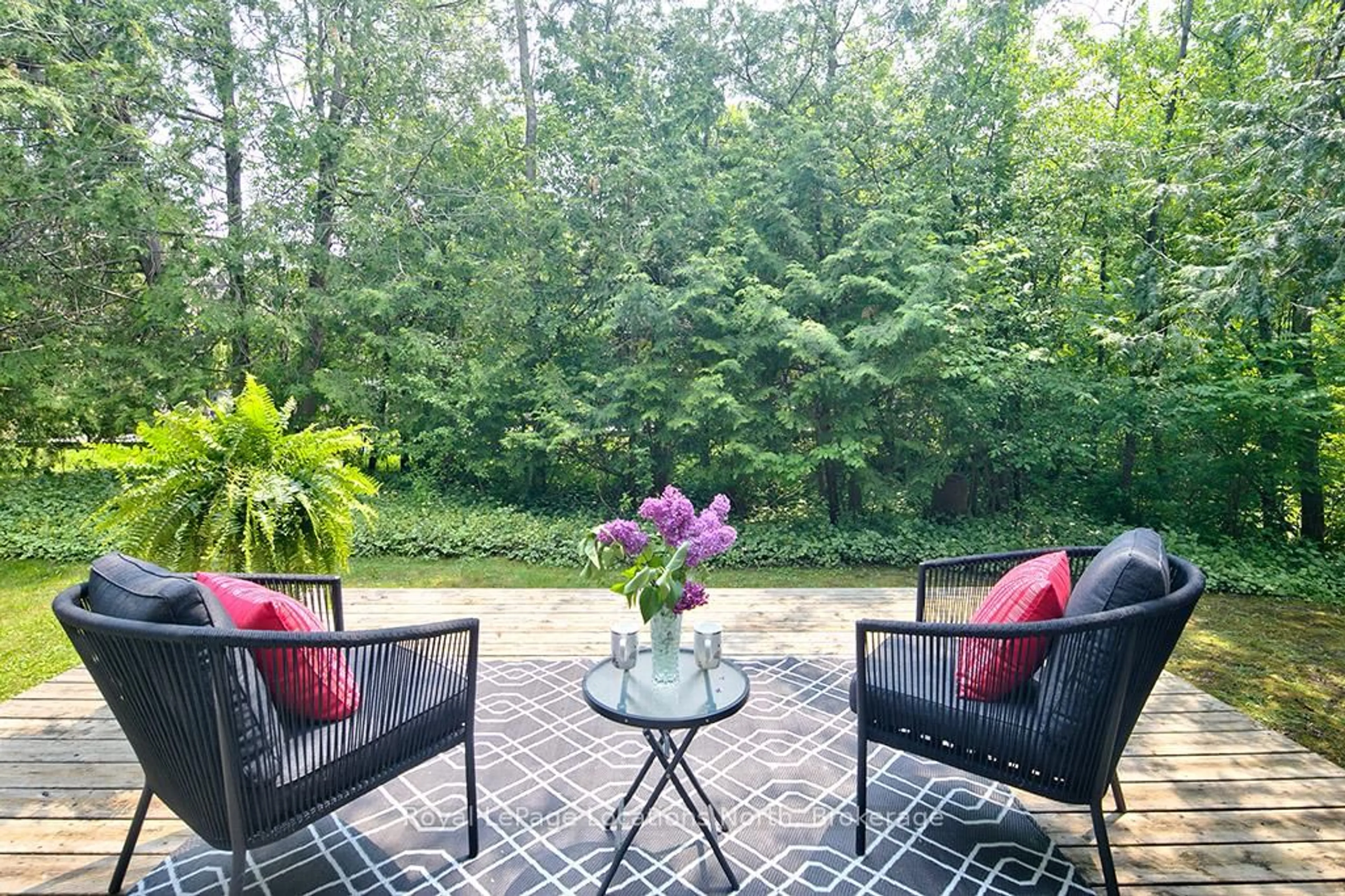 Patio, forest/trees view for 134 Escarpment Cres #10, Collingwood Ontario L9Y 5B4
