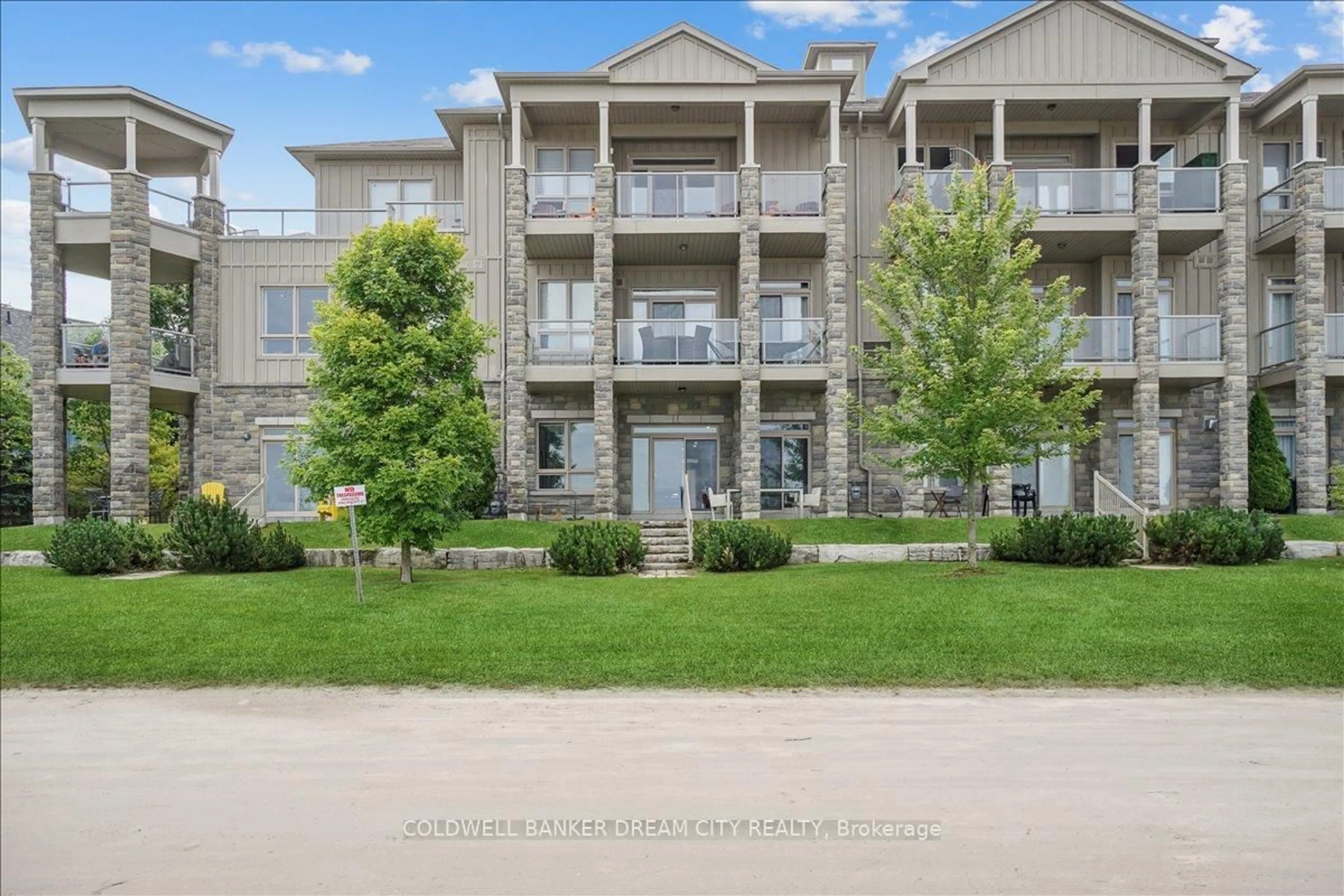 Unknown for 764 River Rd #111, Wasaga Beach Ontario L9Z 2M7