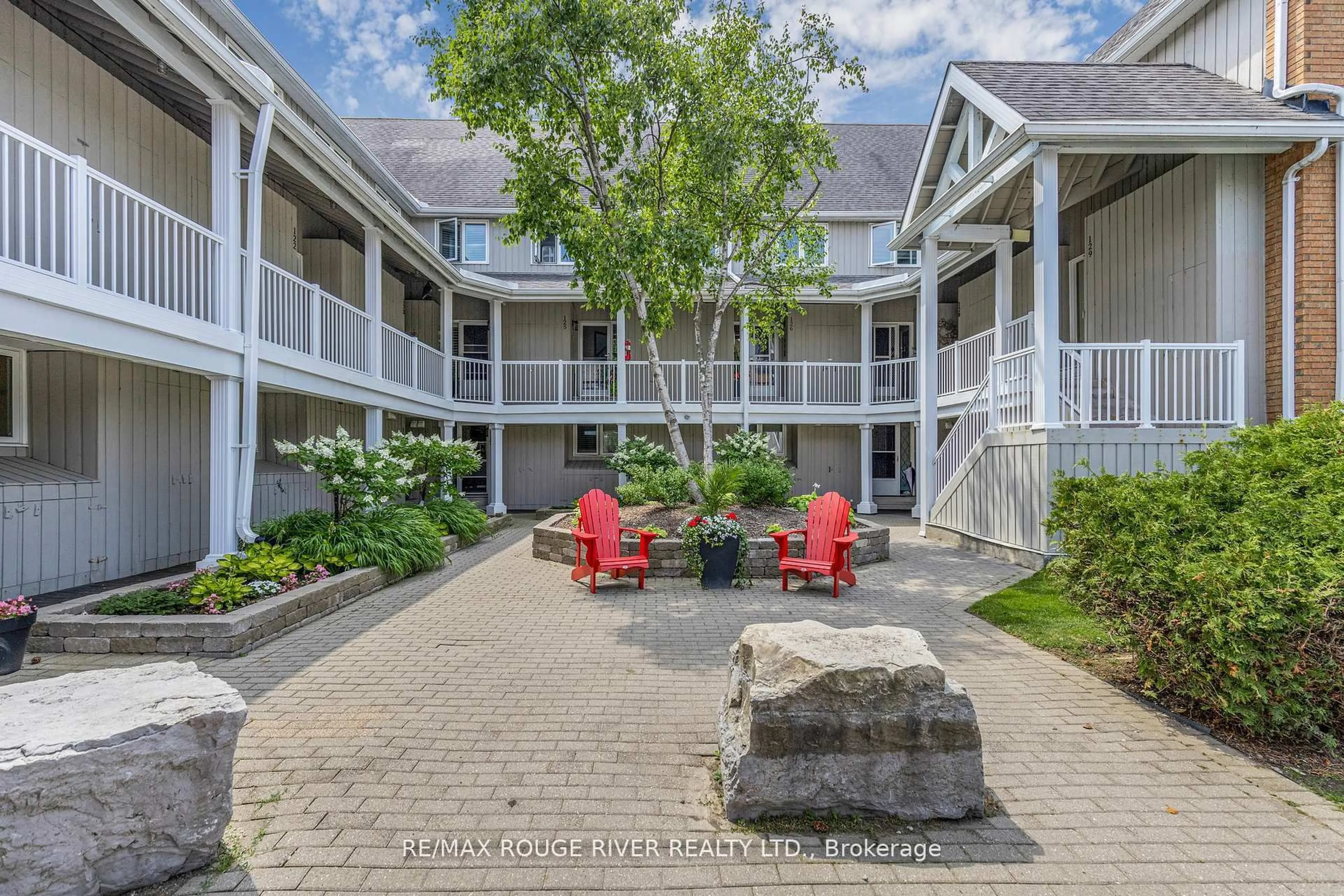 Patio, unknown for 8 Ramblings Way #121, Collingwood Ontario L9Y 5S3