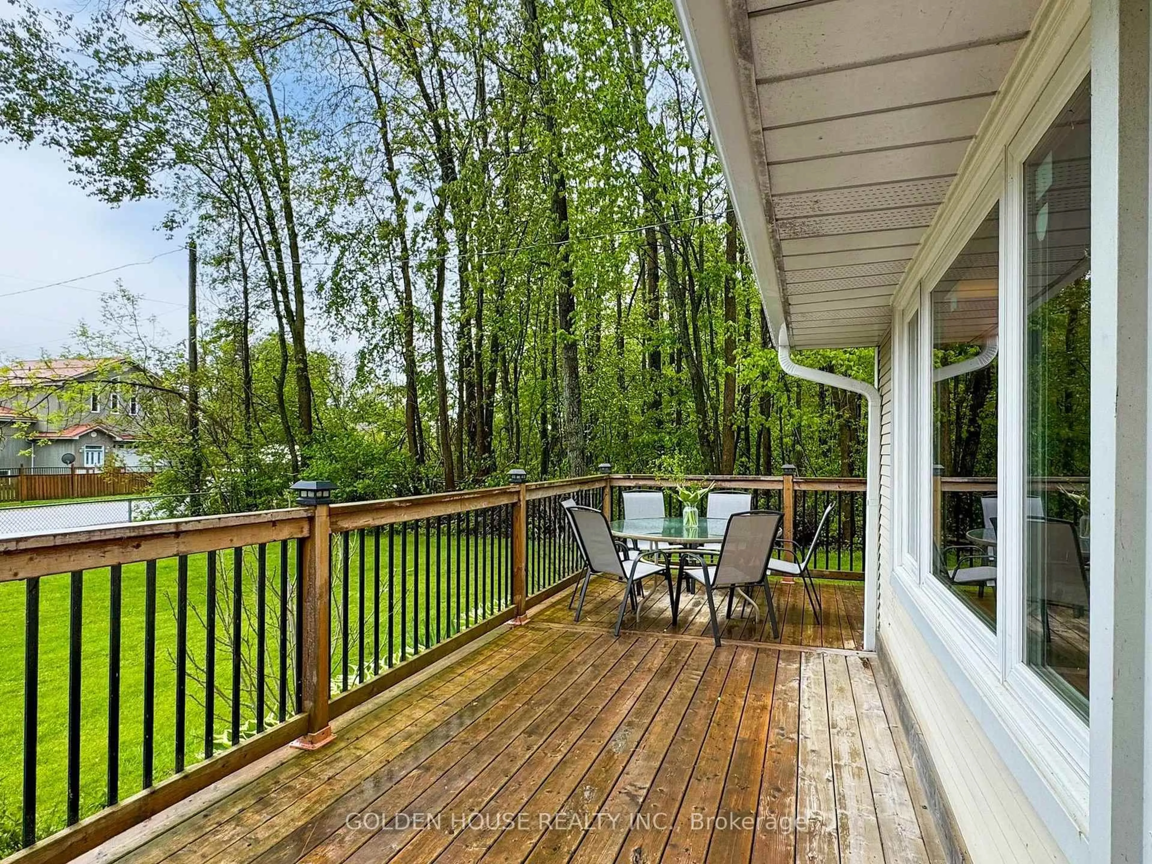 Patio, forest/trees view for 3845 Glenrest Dr, Ramara Ontario L0K 1B0