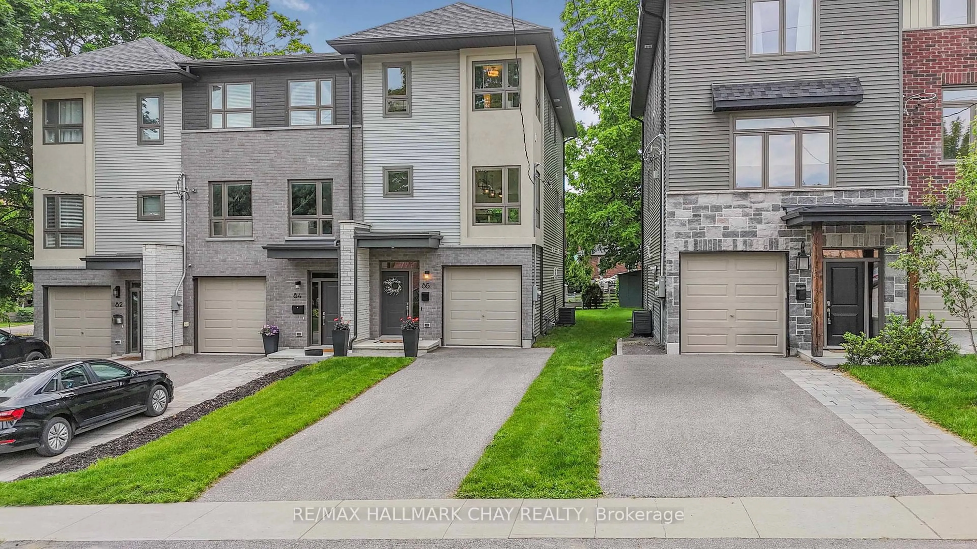Unknown for 86 Clapperton St, Barrie Ontario L4M 3G2