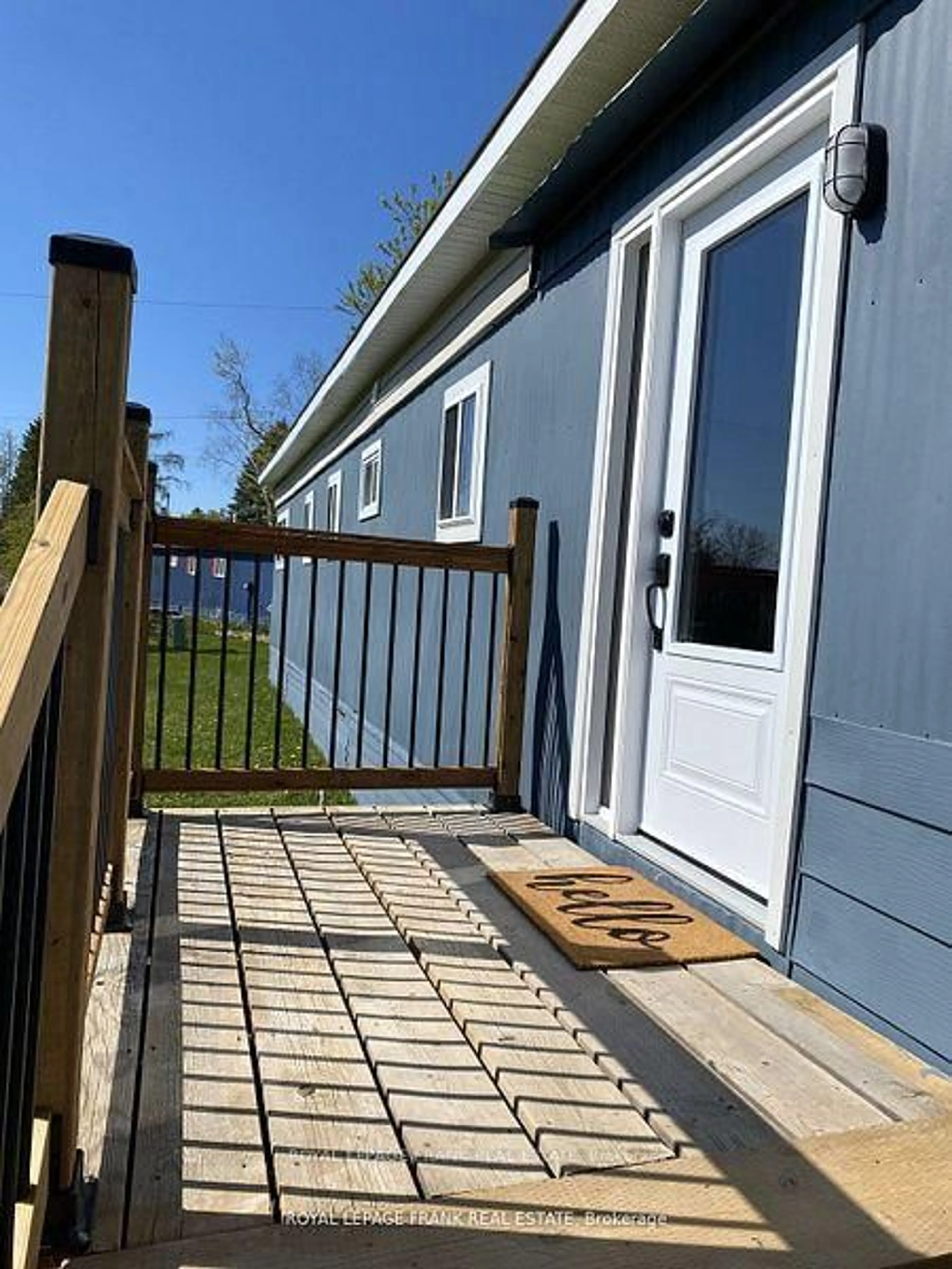 Unknown for 8 Bensley Dr, Oro-Medonte Ontario L3V 6H1