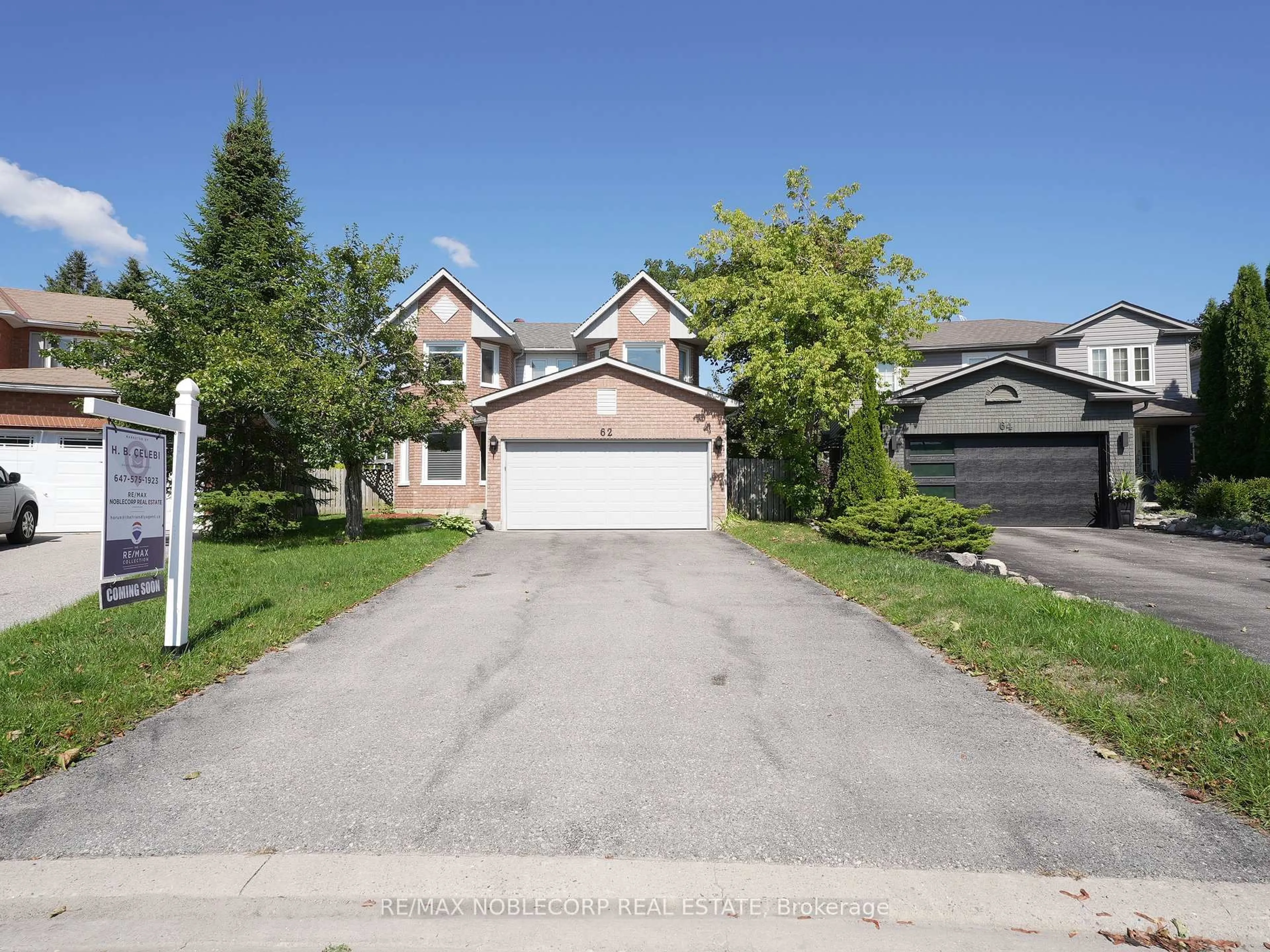 A pic from outside/outdoor area/front of a property/back of a property/a pic from drone, street for 62 O'Shaughnessy Cres, Barrie Ontario L4N 7L8