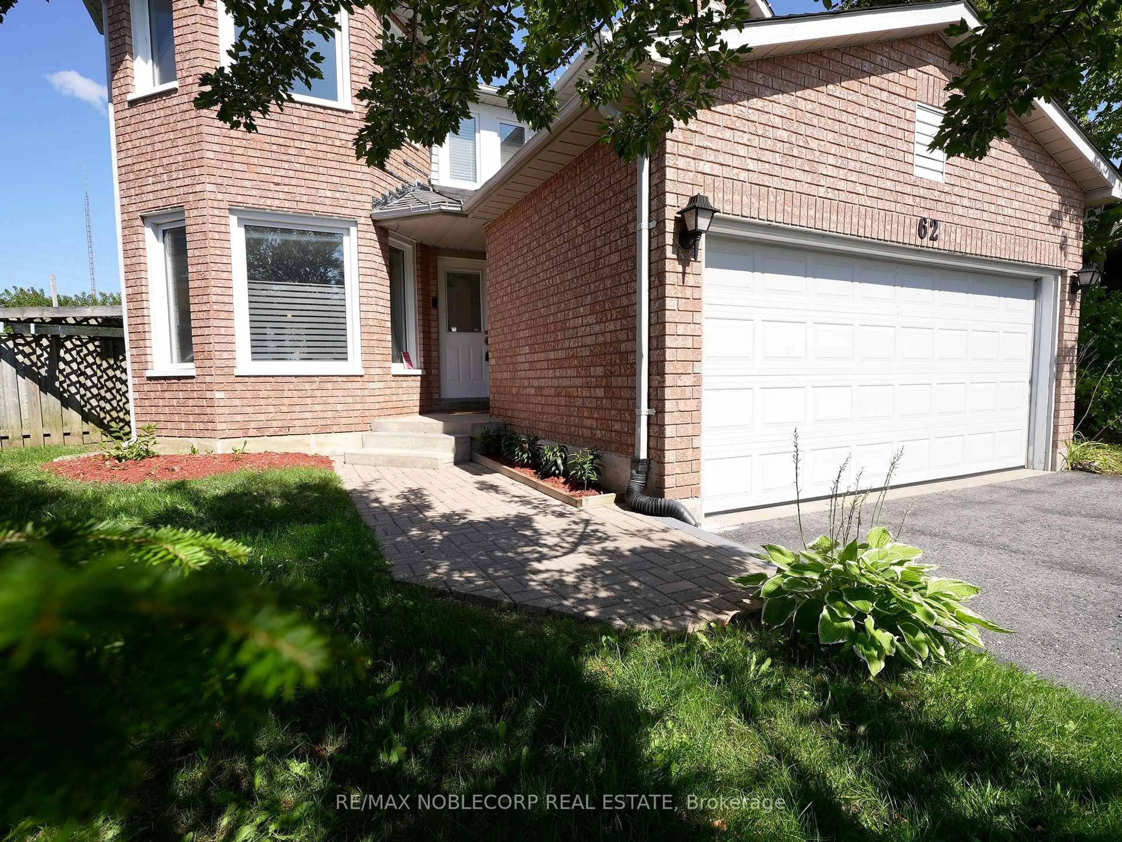 Unknown for 62 O'Shaughnessy Cres, Barrie Ontario L4N 7L8