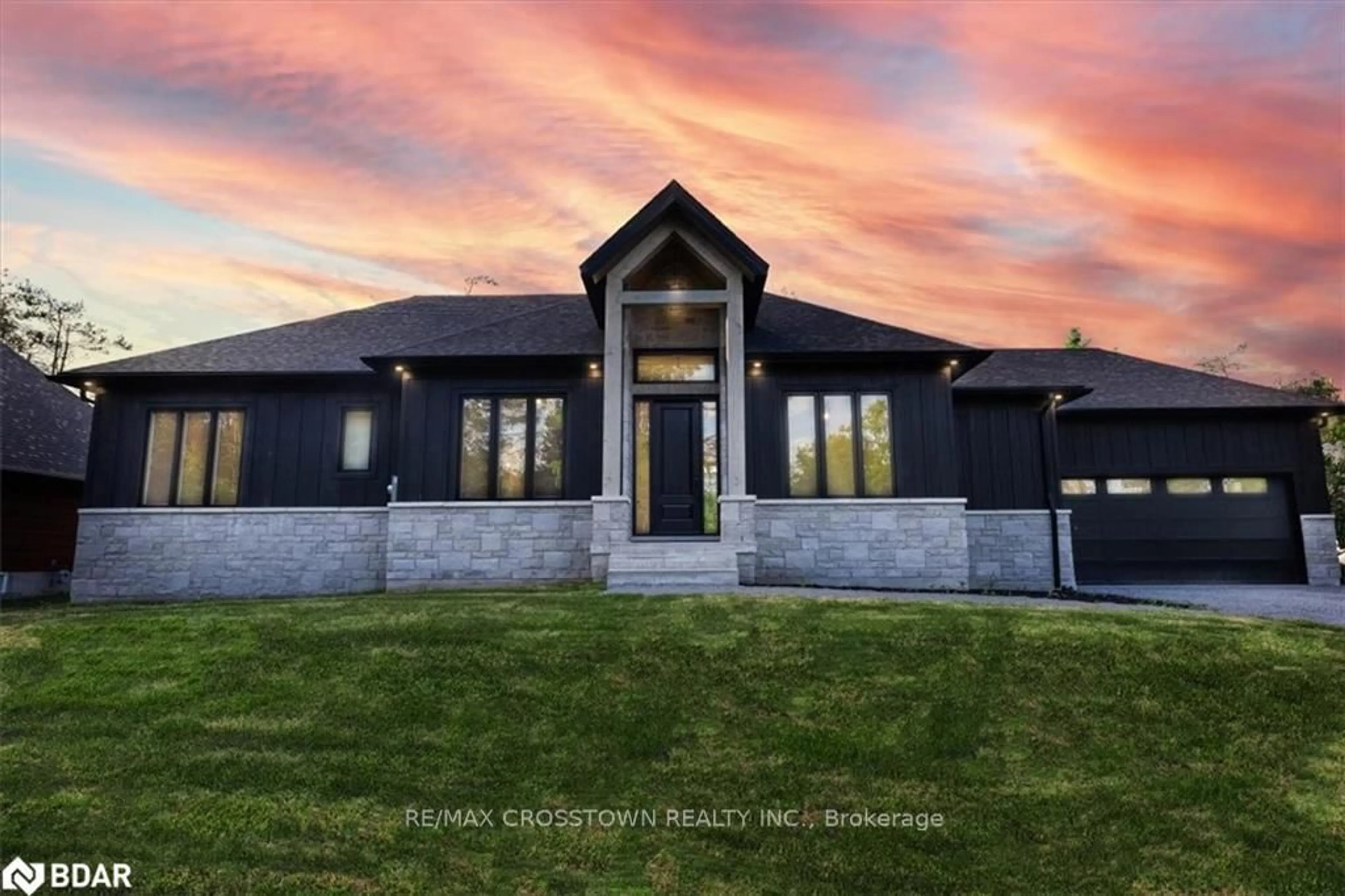 Home with brick exterior material, unknown for 32 Alpine Way, Oro-Medonte Ontario L0L 2L0