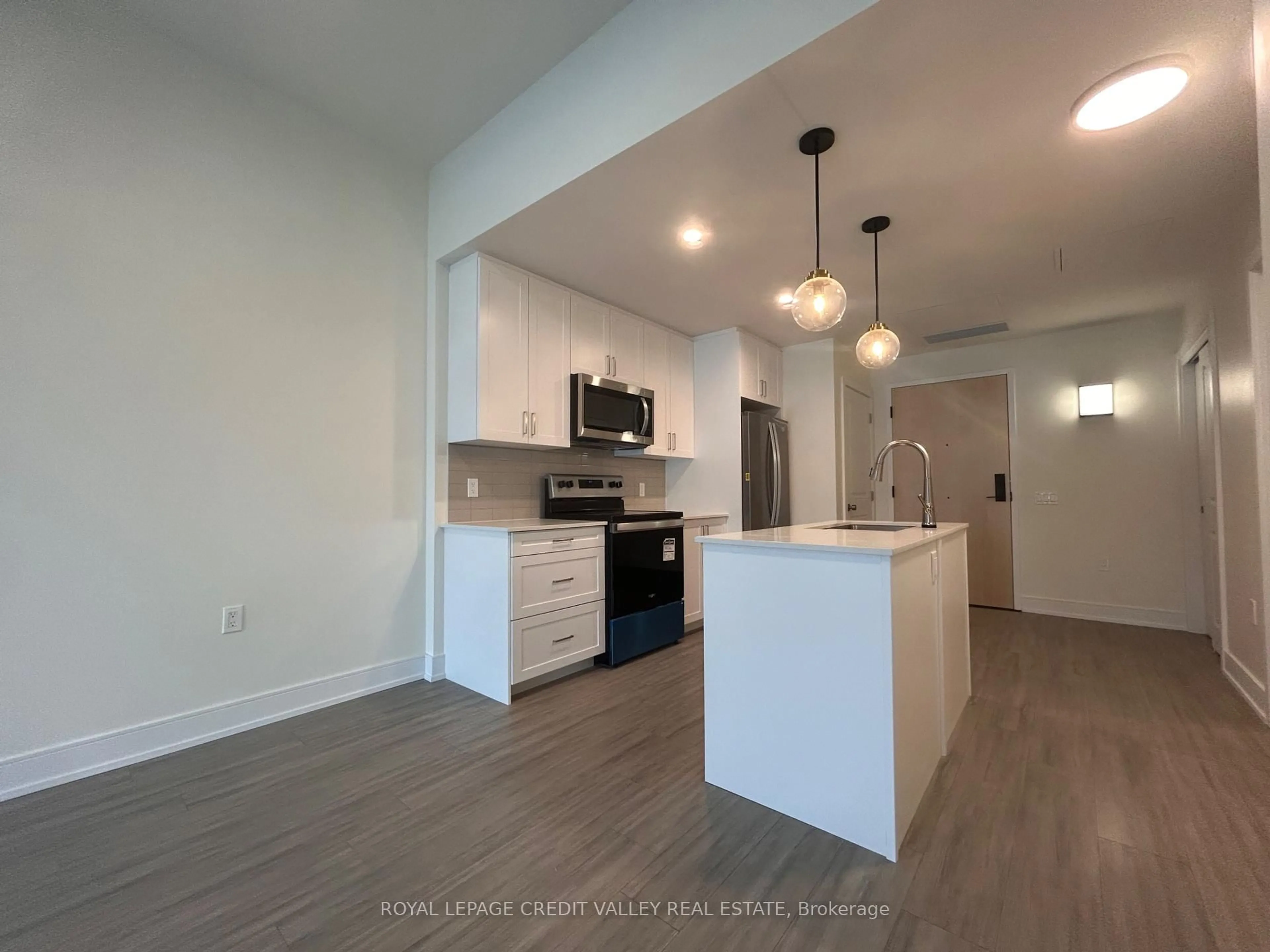 Open concept kitchen, unknown for 121 Mary St #201, Clearview Ontario L0M 1G0