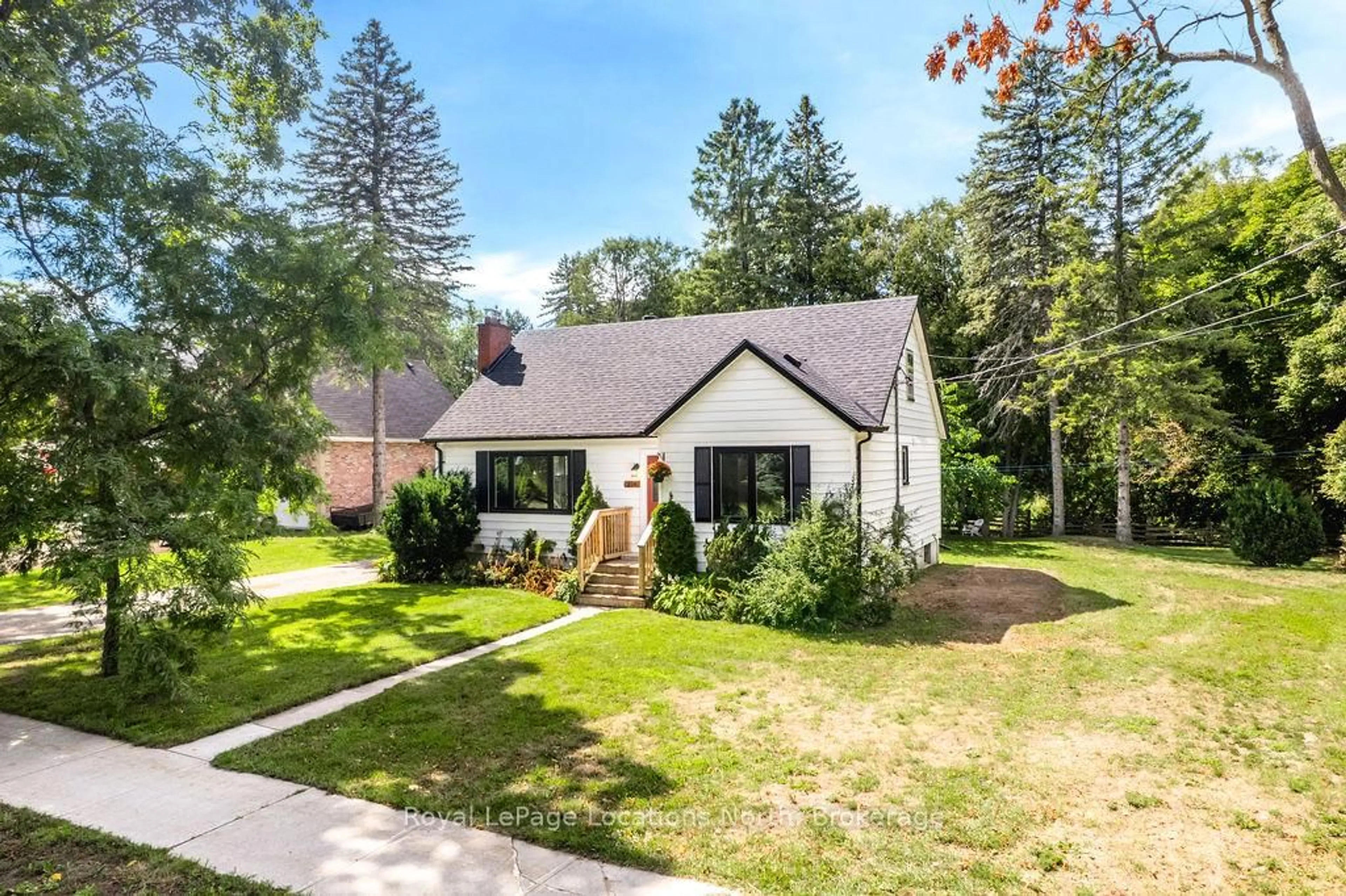 Unknown for 216 ELM St, Clearview Ontario L0M 1S0