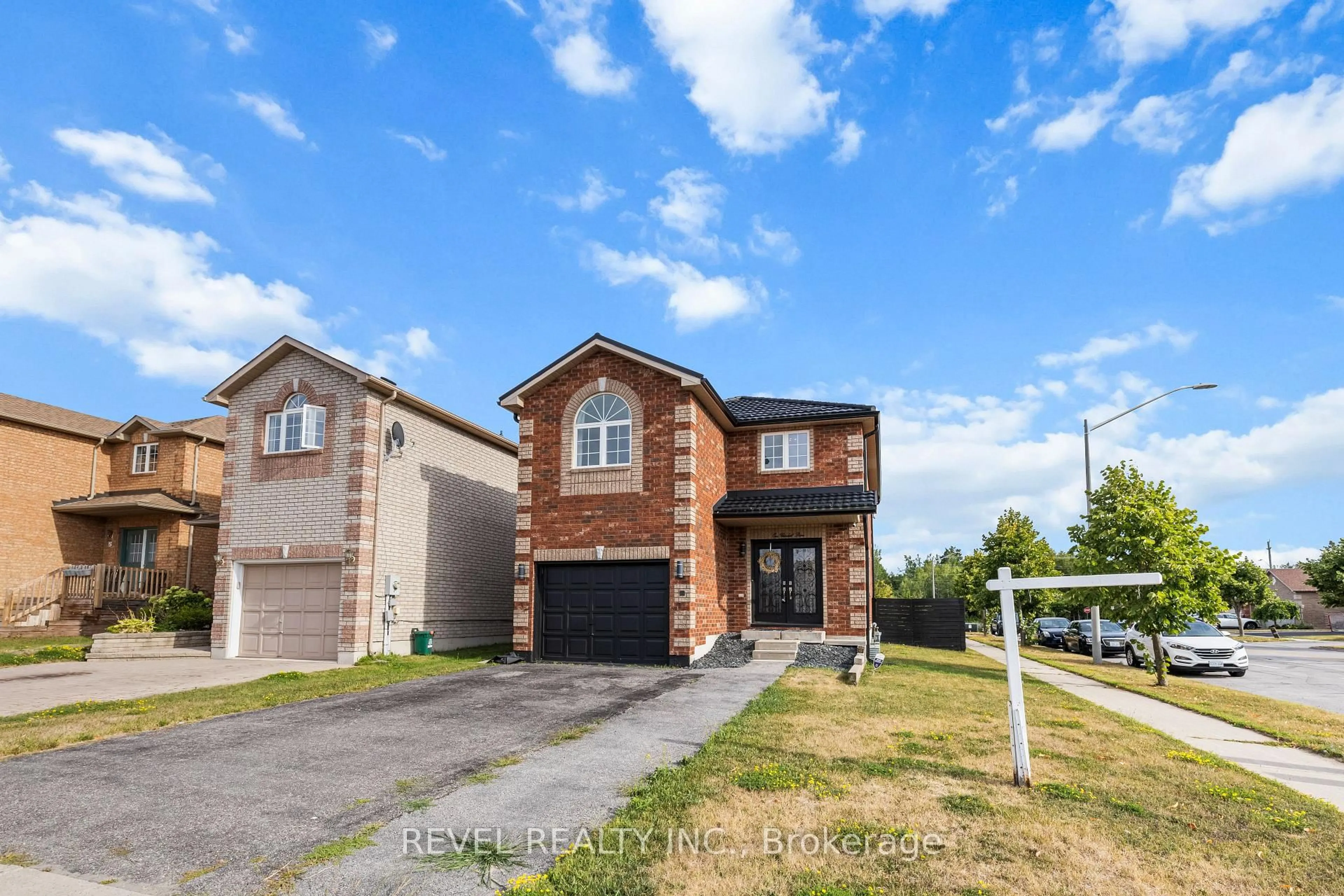 Unknown for 1 Glenhill Dr, Barrie Ontario L4N 5X4