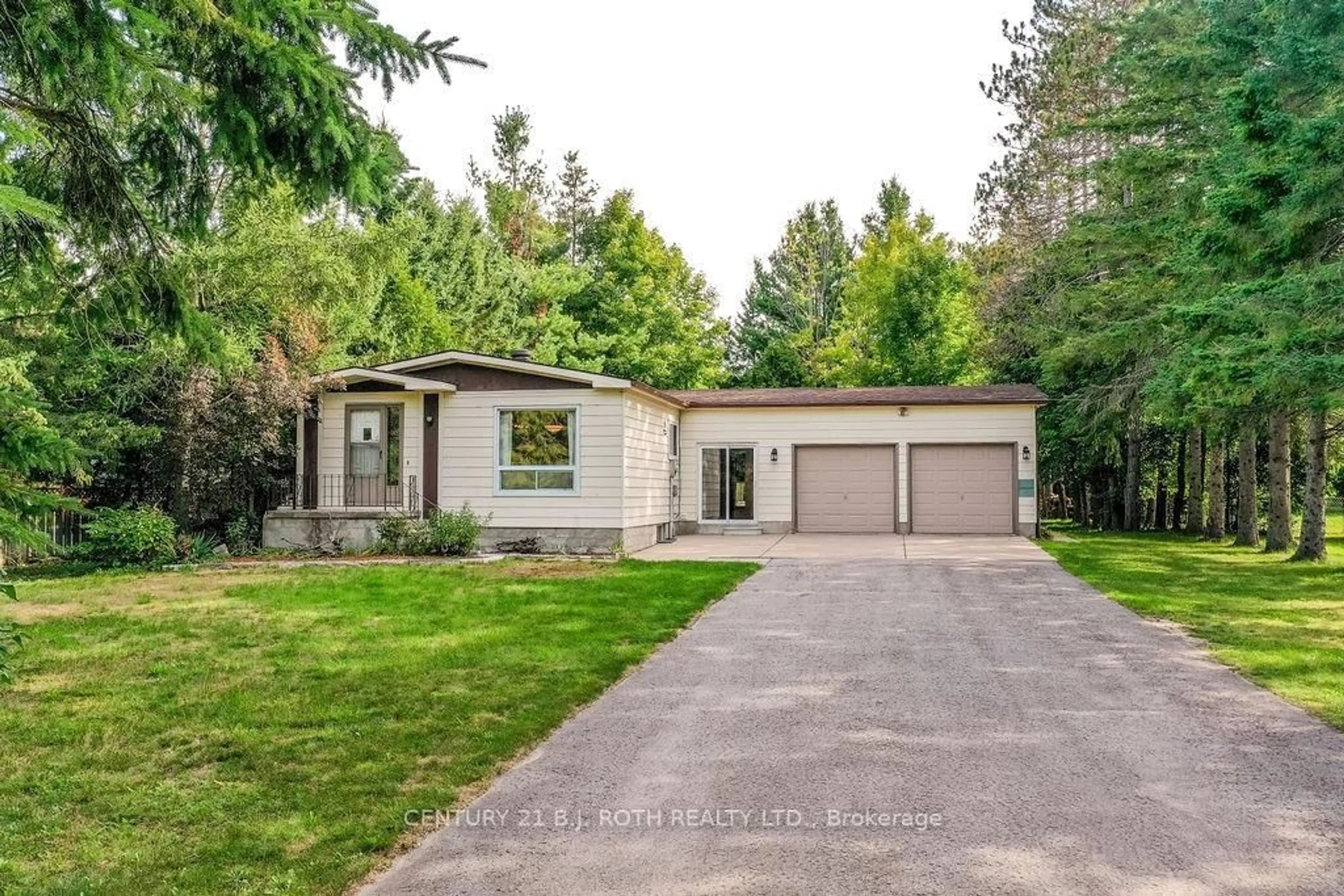 Home with brick exterior material, street for 2095 DWYER Rd, Springwater Ontario L9X 1L7