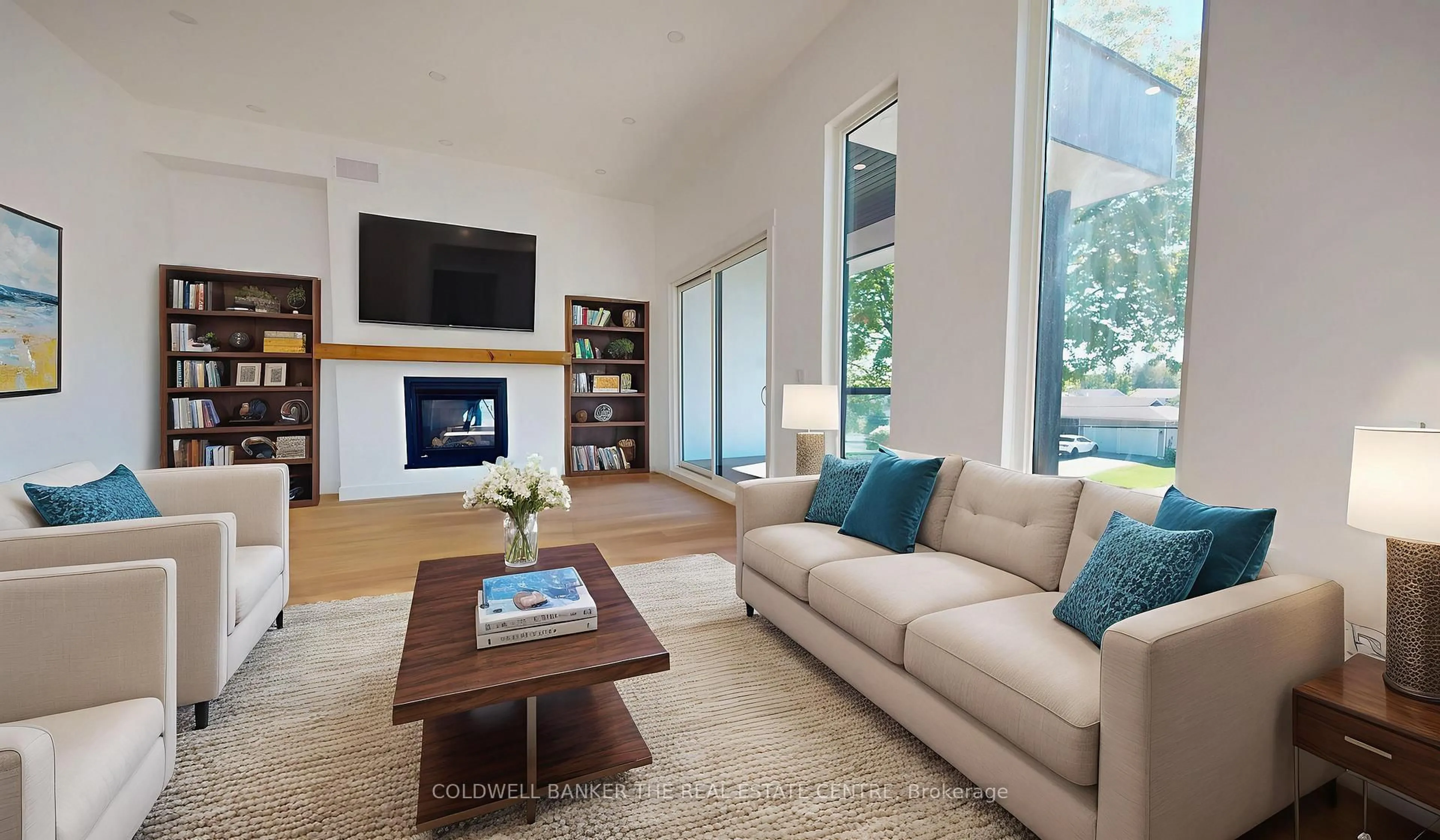 Living room with furniture, unknown for 60 Gray St, Severn Ontario L0K 1E0
