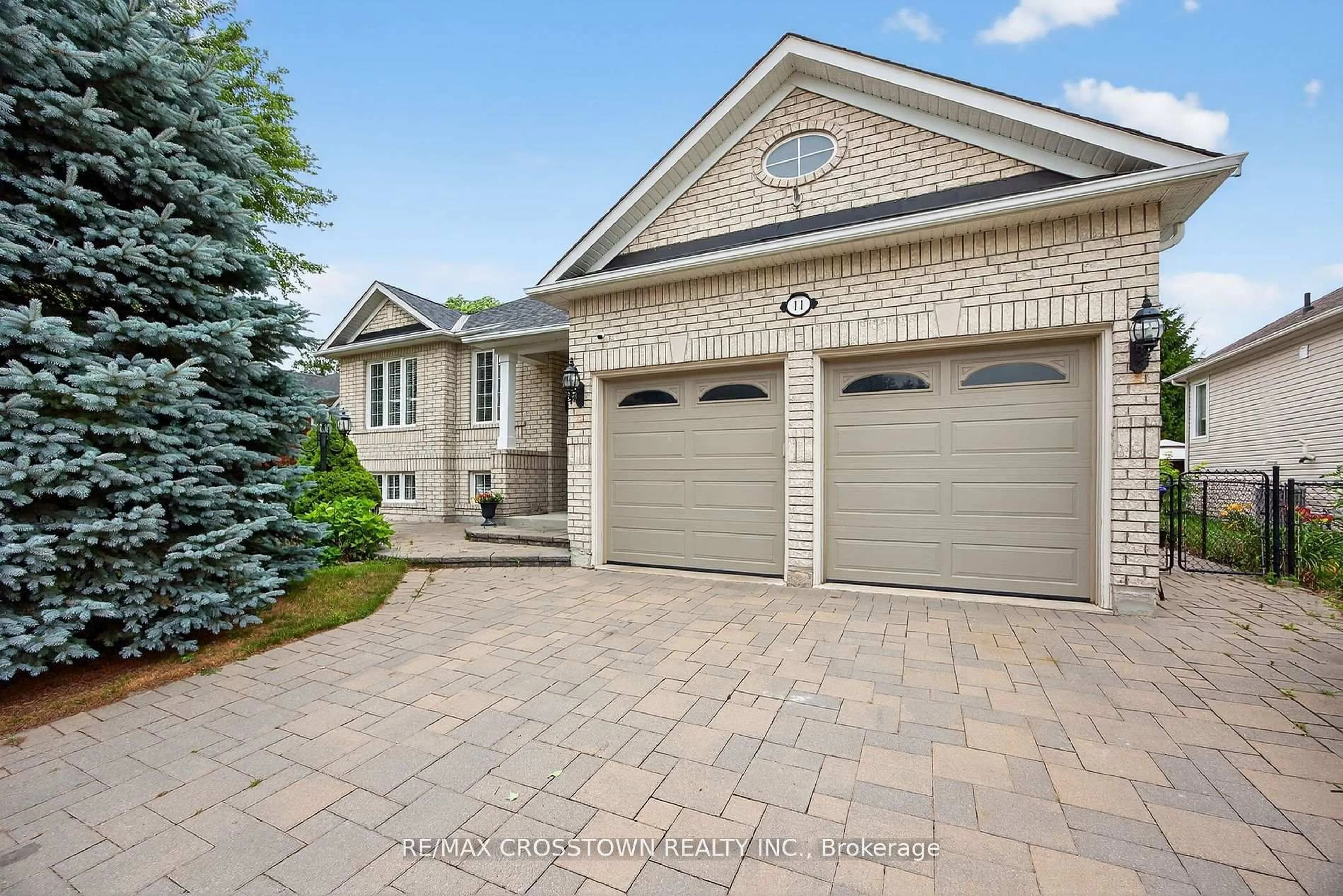 Home with brick exterior material, street for 11 Northwood Dr, Wasaga Beach Ontario L9Z 3B5