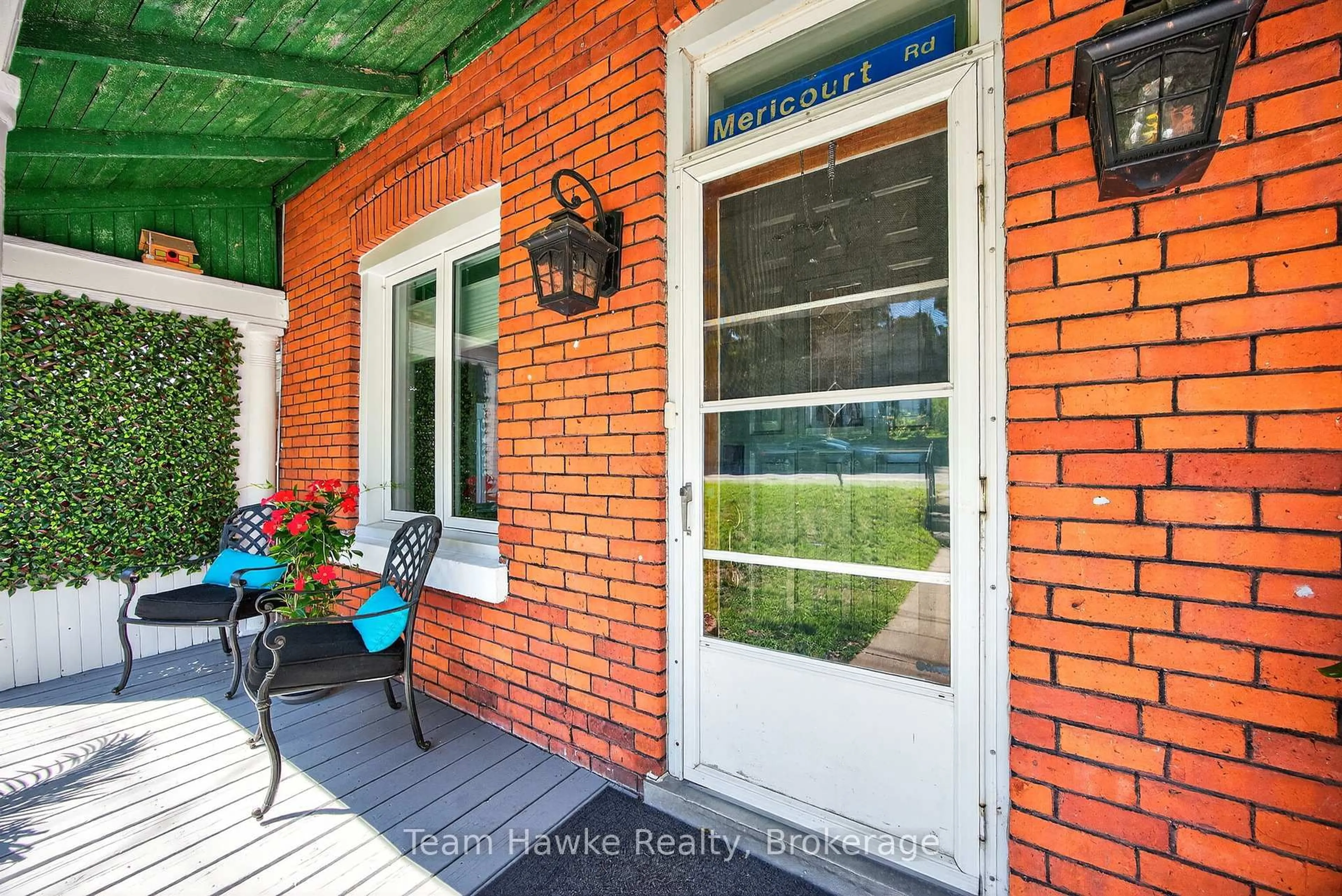Unknown for 19 Water St, Penetanguishene Ontario L9M 1M8