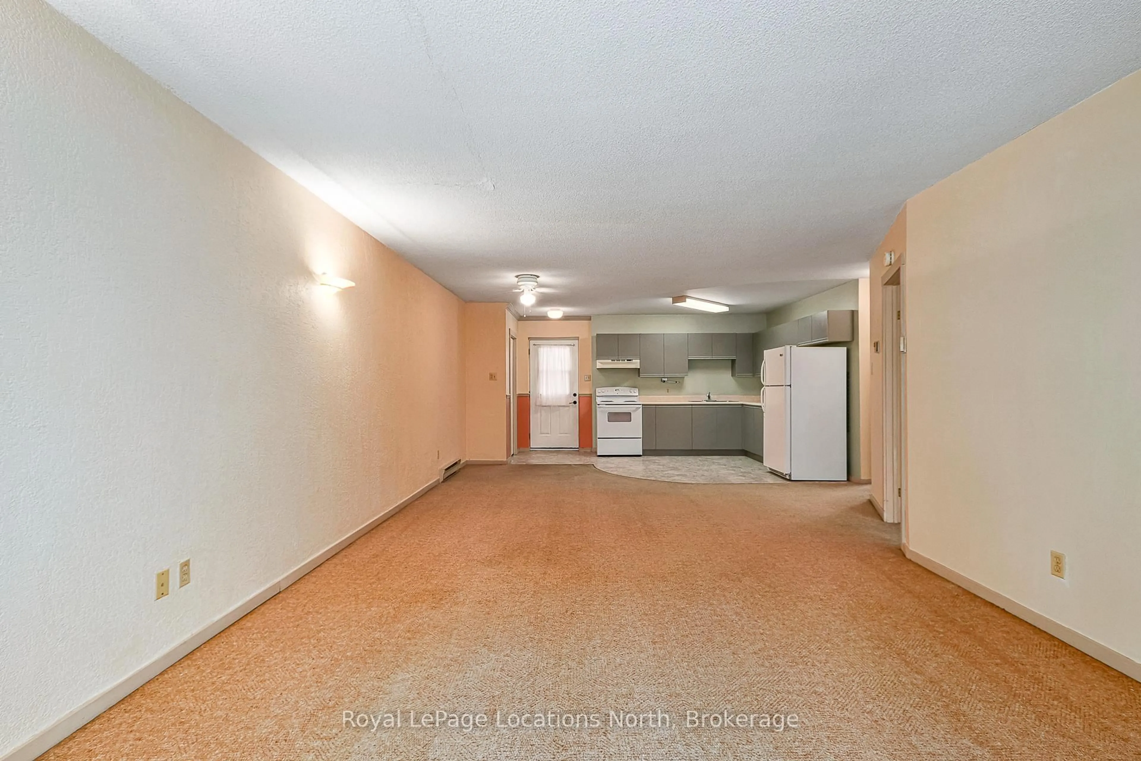A pic of a room for 891 River Rd #1, Wasaga Beach Ontario L9Z 2K8