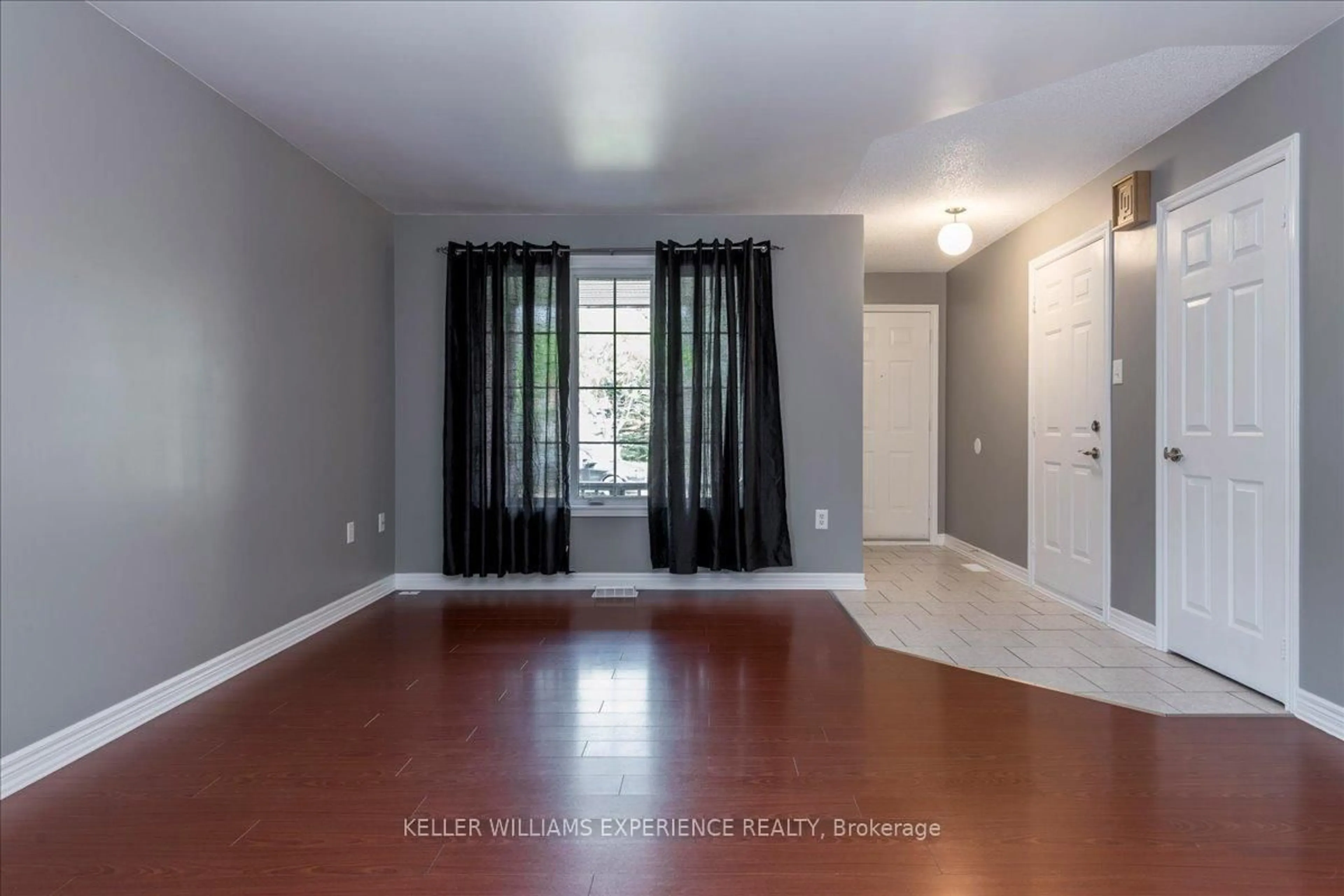 A pic of a room for 74 Sundew Dr, Barrie Ontario L4N 9M1