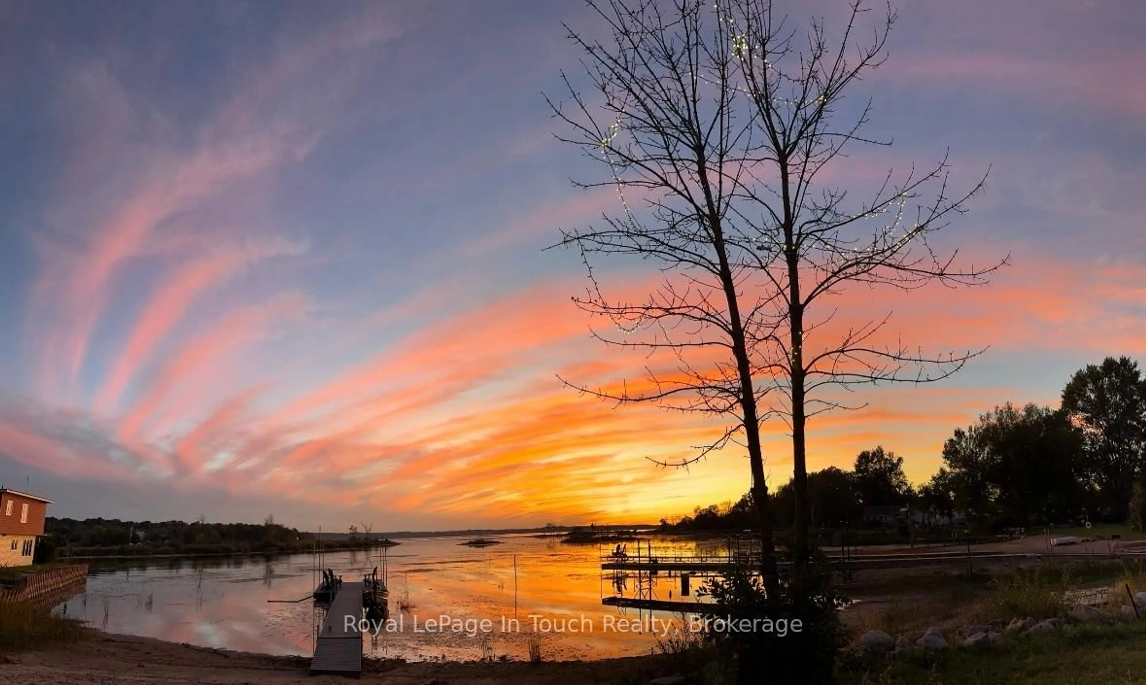 Blurry image for 164 Duck Bay Rd, Tay Ontario L0K 2C0