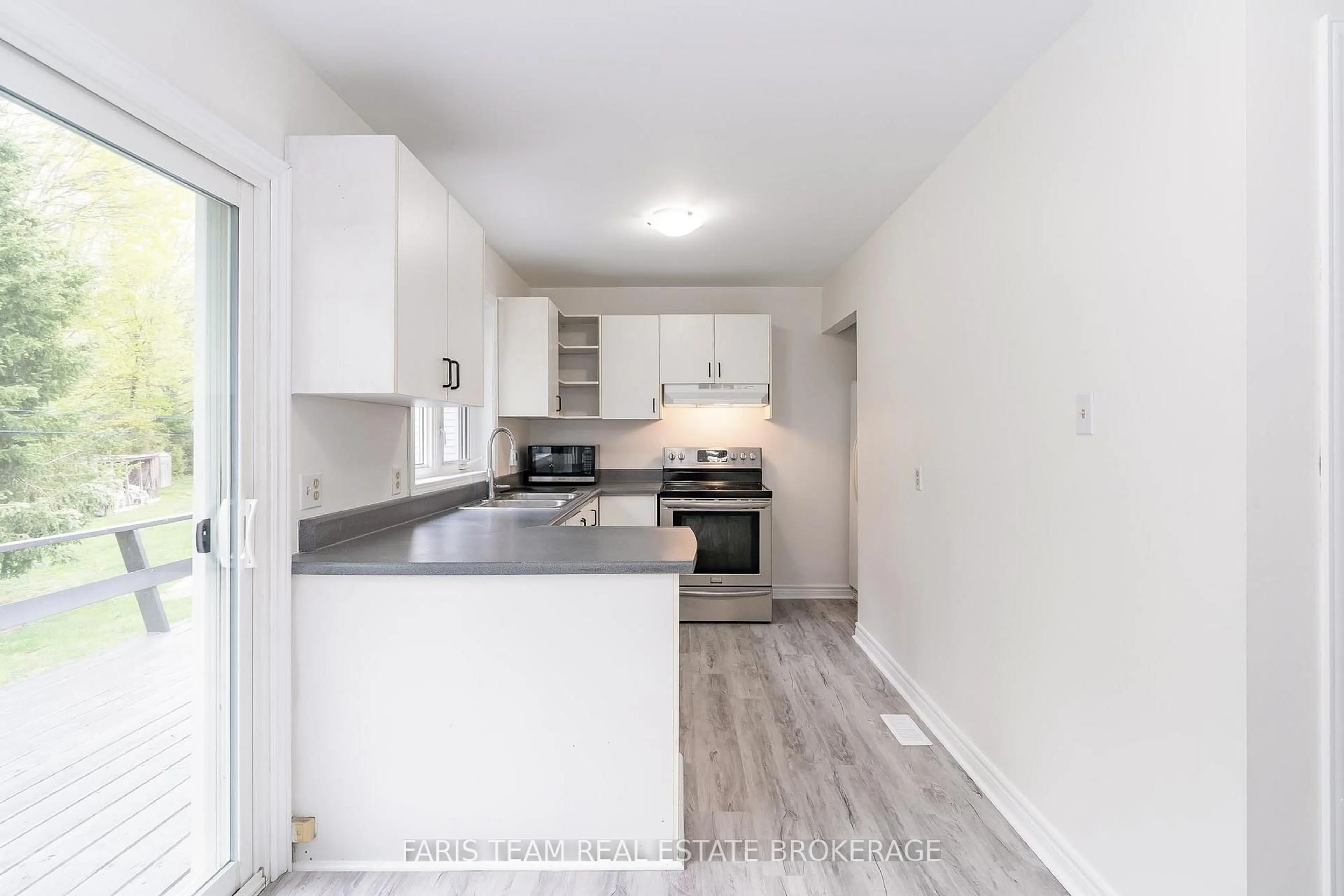 Unknown for 19 Wakunda Cres, Tiny Ontario L9M 0B2