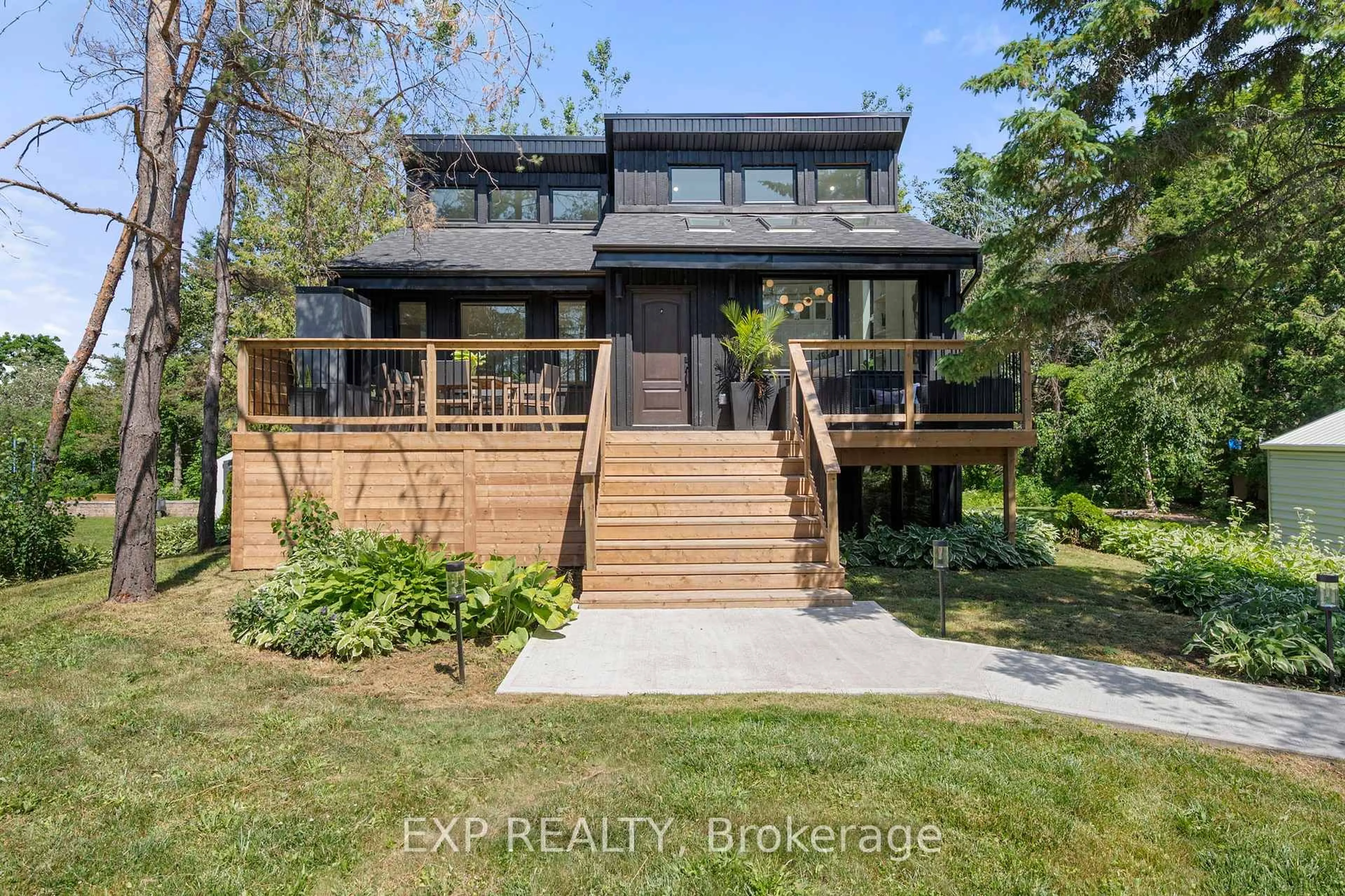 Unknown for 24 Shelswell Blvd, Oro-Medonte Ontario L0L 2E0