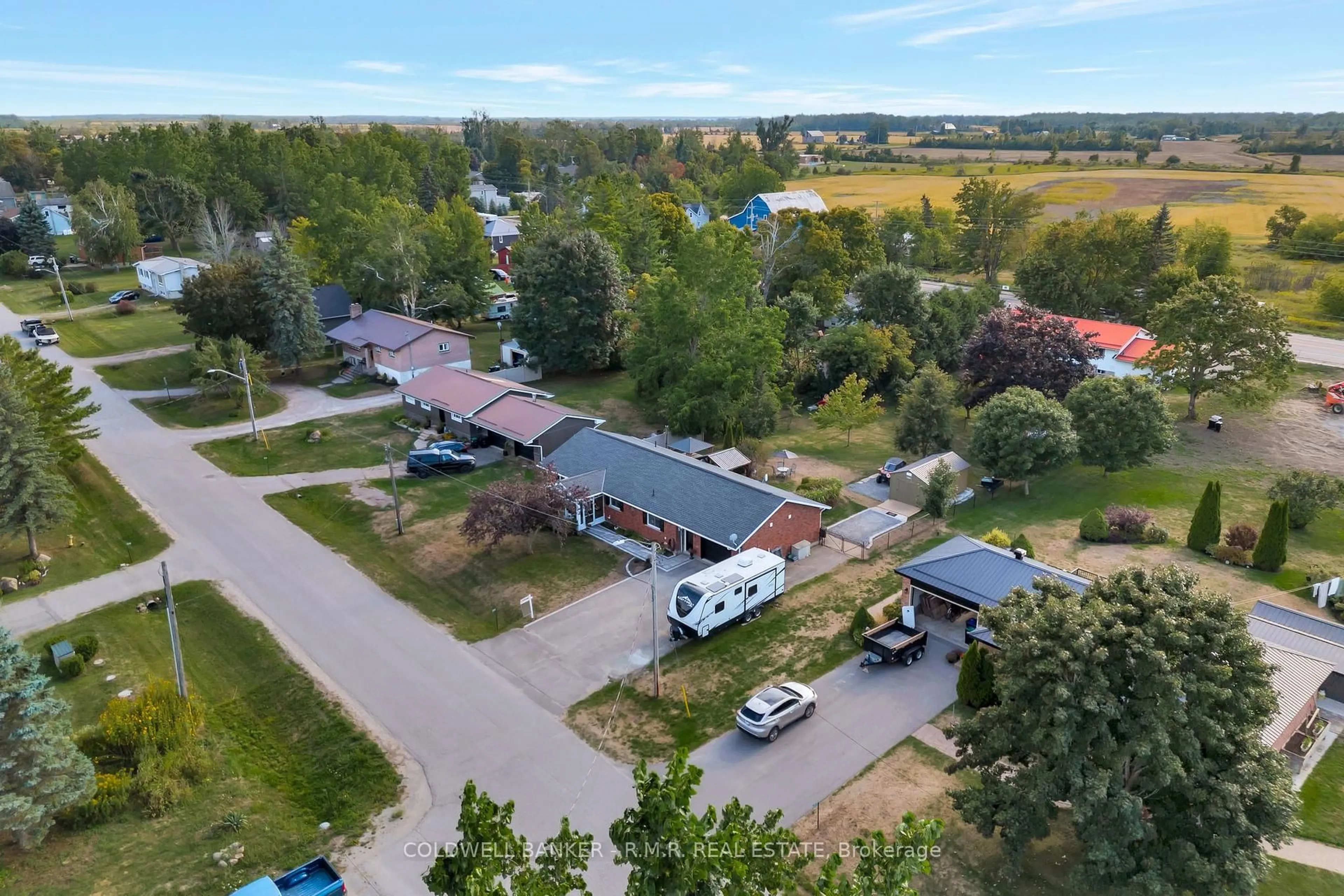 A pic from outside/outdoor area/front of a property/back of a property/a pic from drone, street for 2850 Perry Ave, Ramara Ontario L0K 1B0