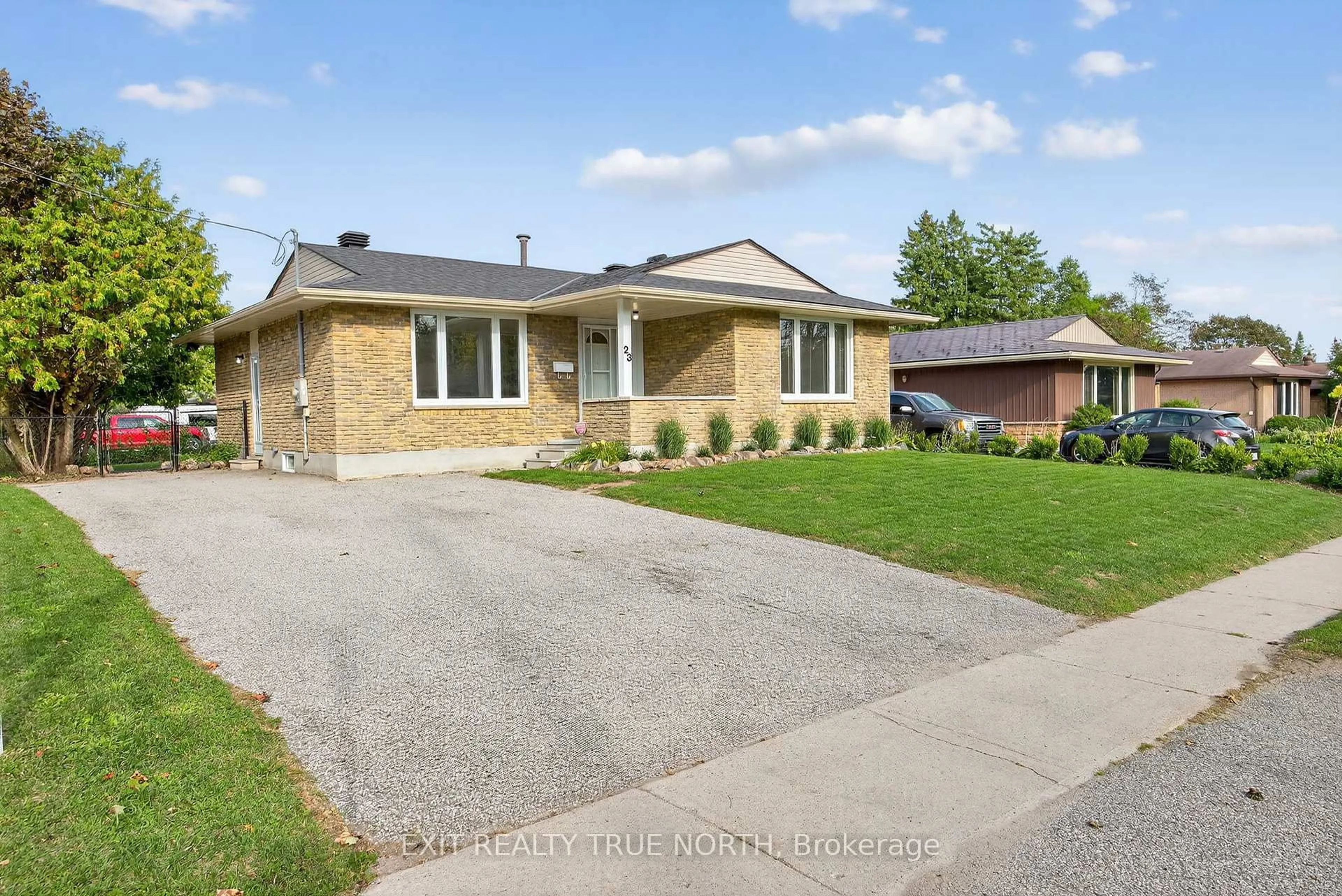 Home with brick exterior material, street for 23 Janine St, Barrie Ontario L4M 3K5